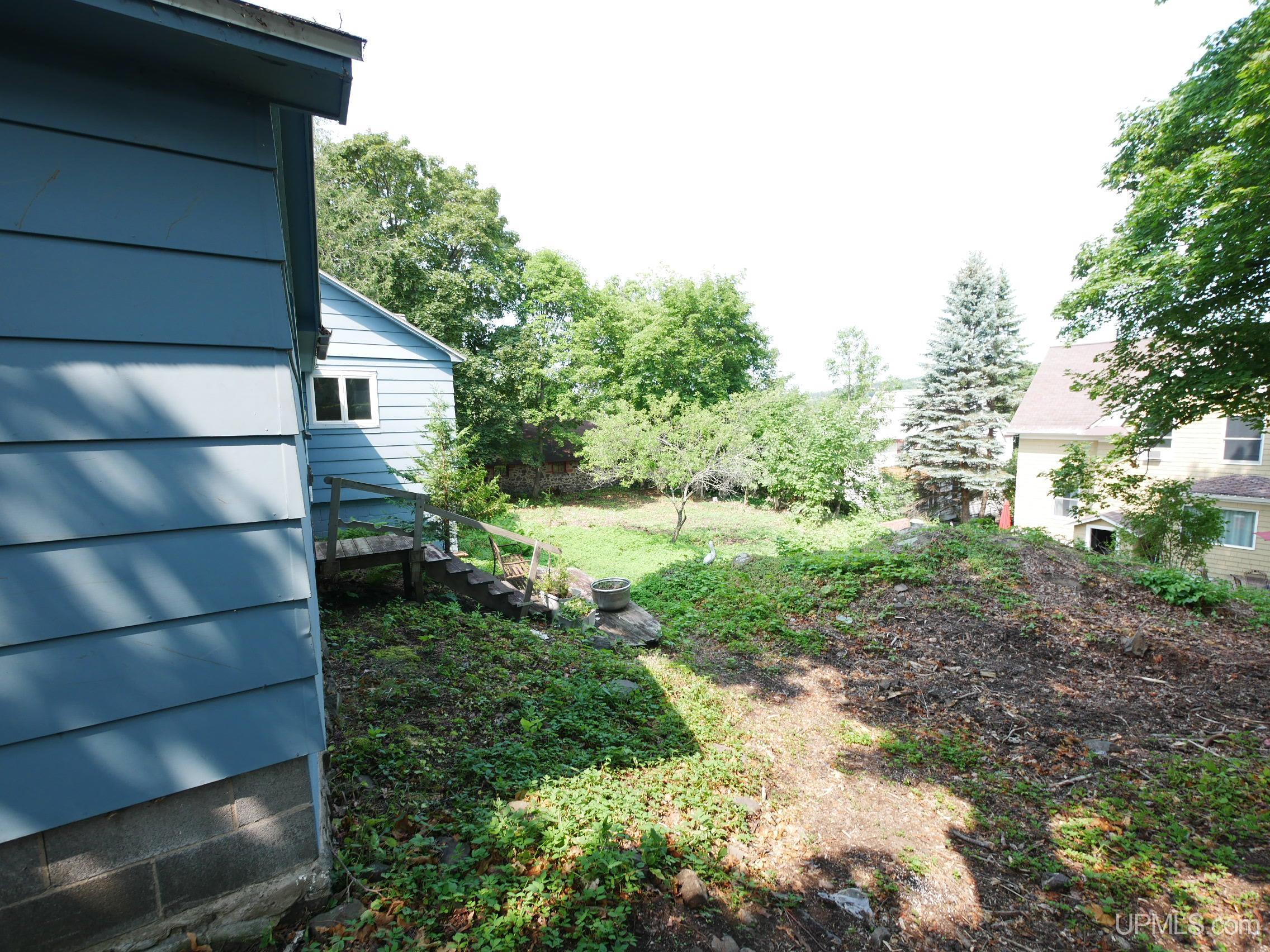 main property photo 68