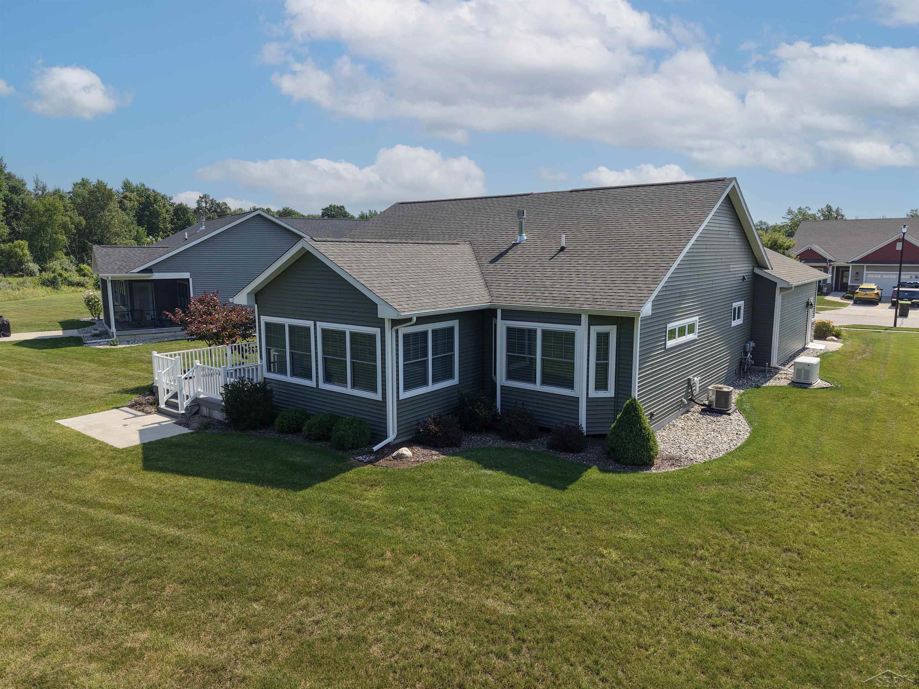 main property photo 58