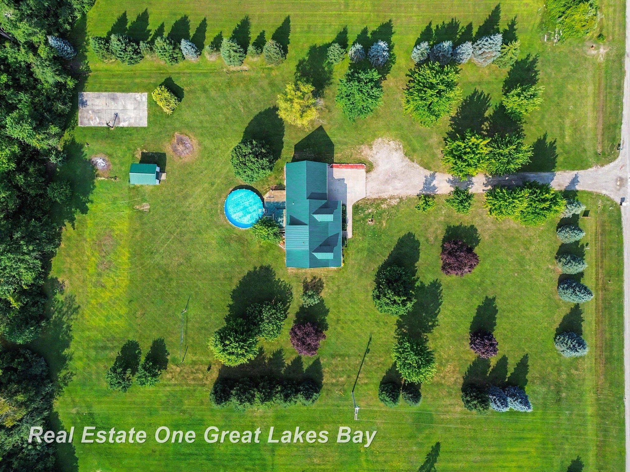 main property photo 39