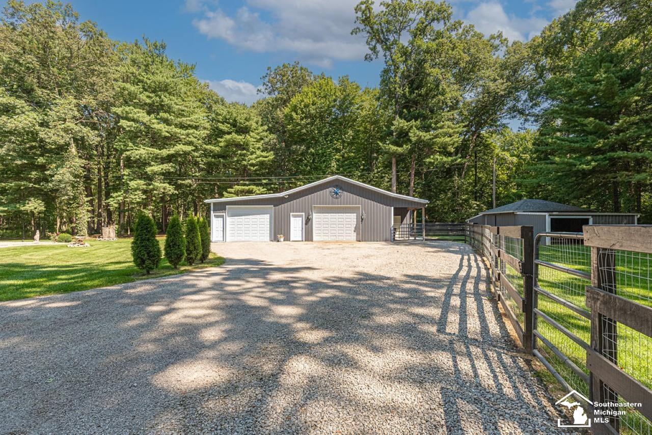 main property photo 51