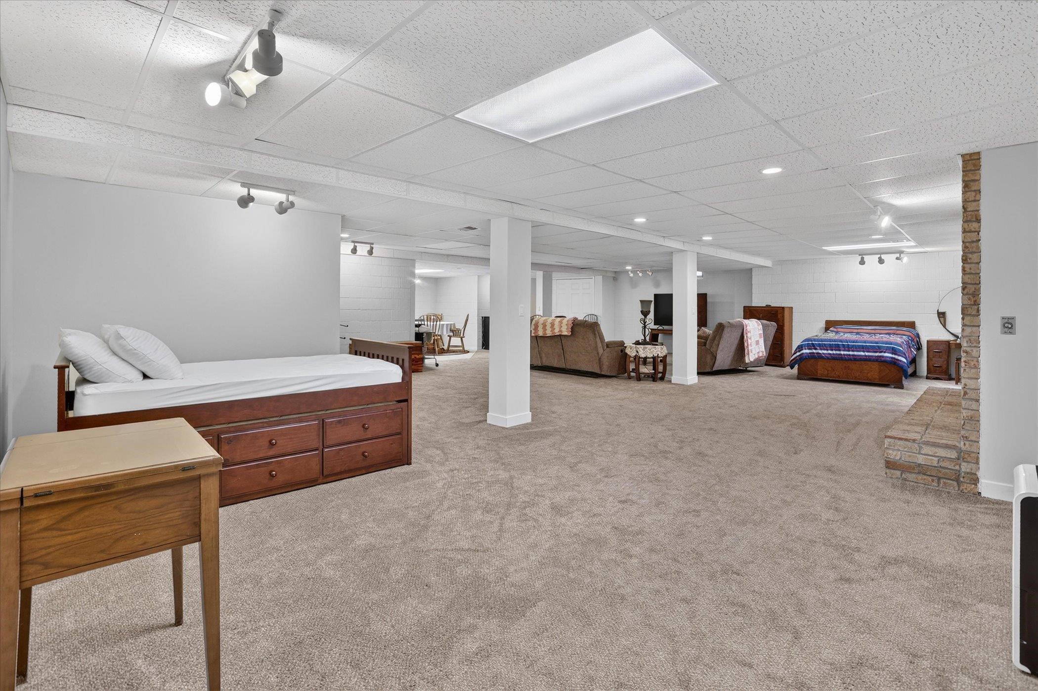 main property photo 54