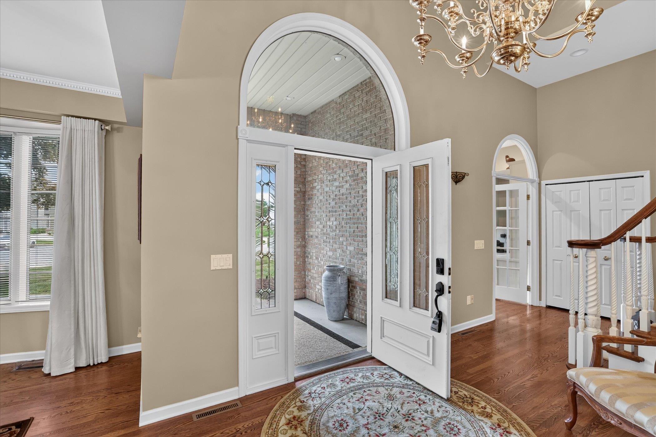 main property photo 6