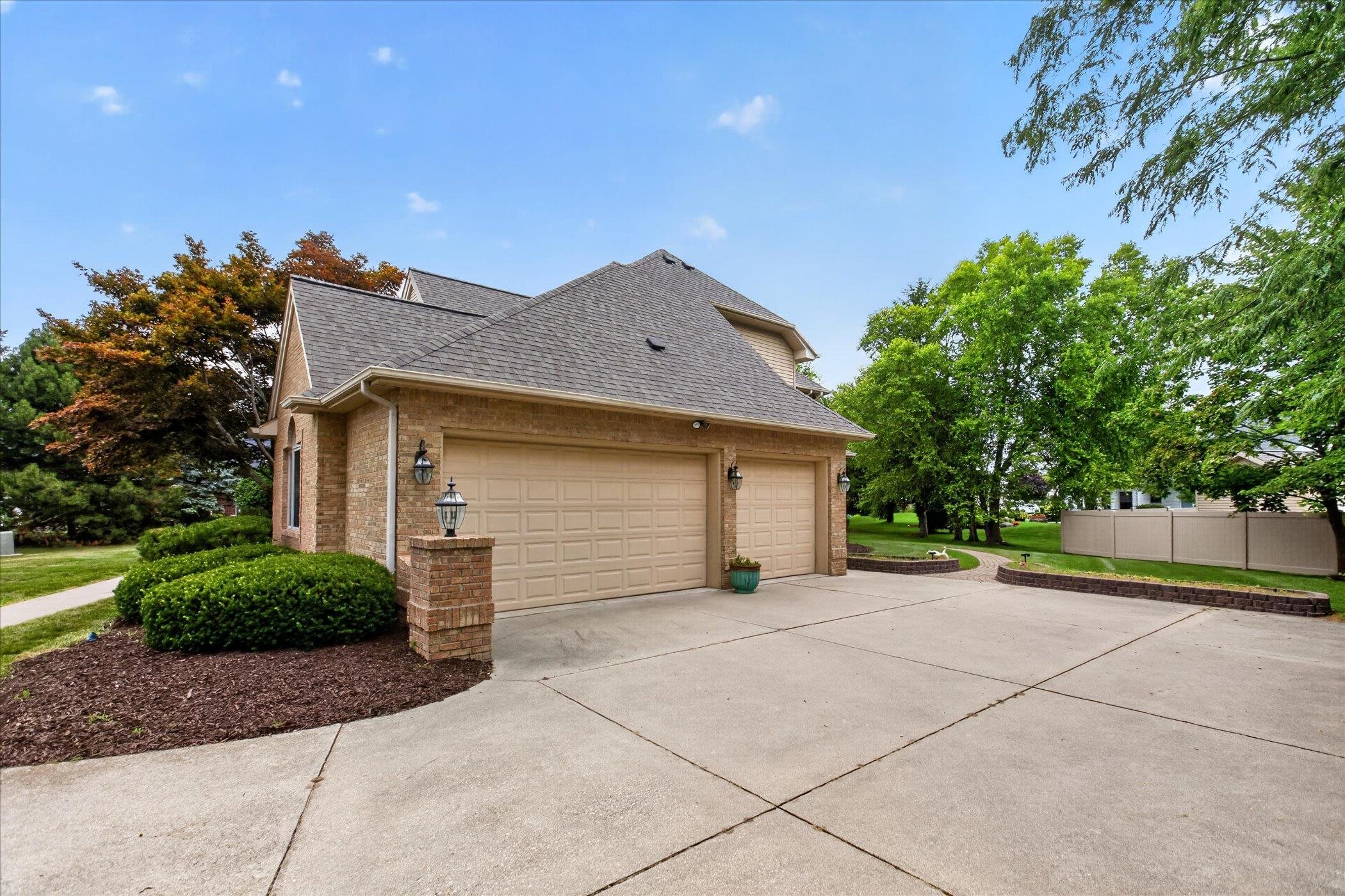main property photo 65