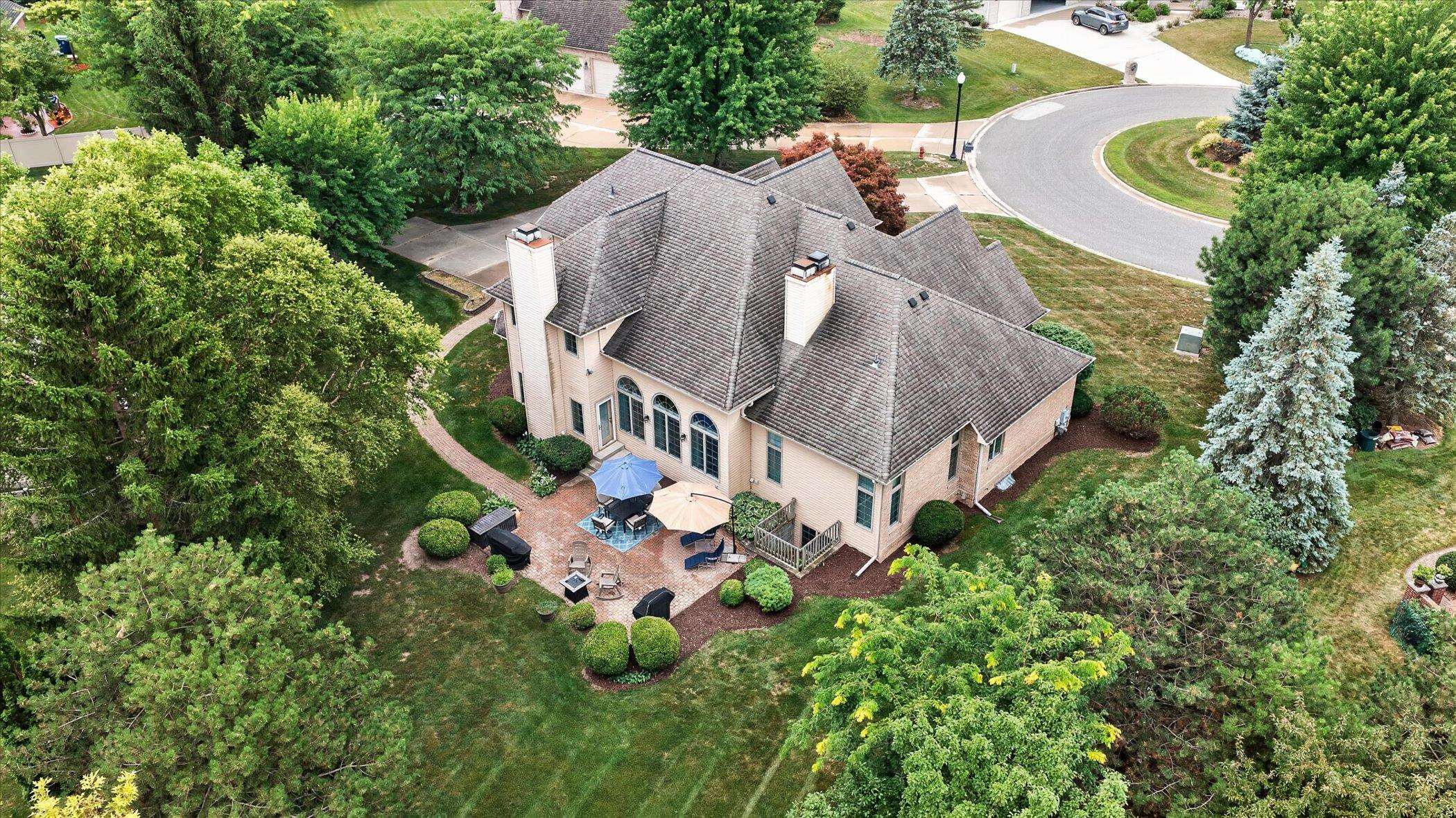main property photo 74