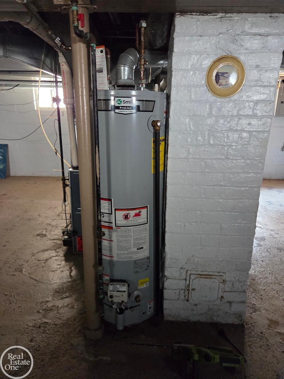 main property photo 17