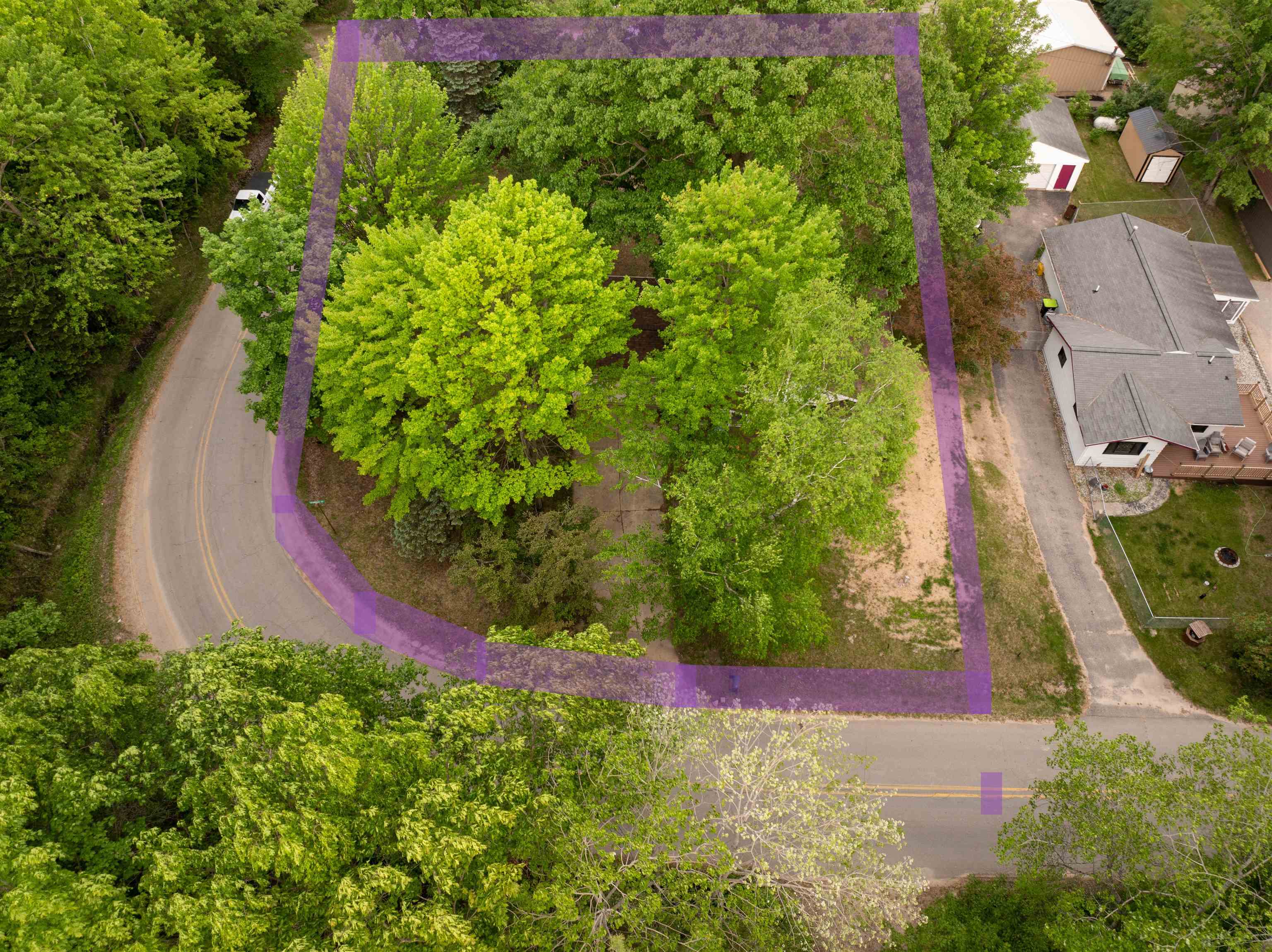main property photo 59