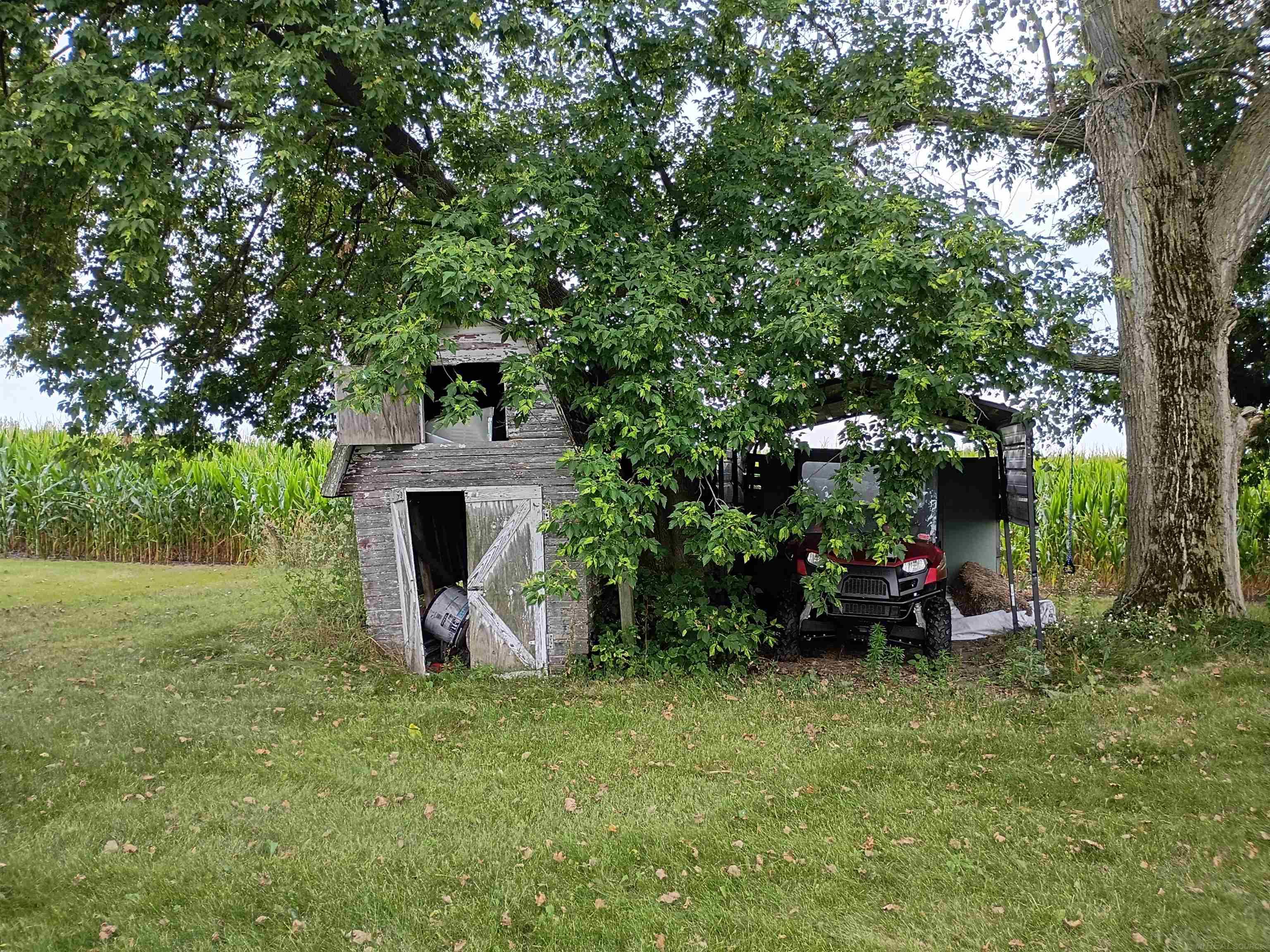 main property photo 7