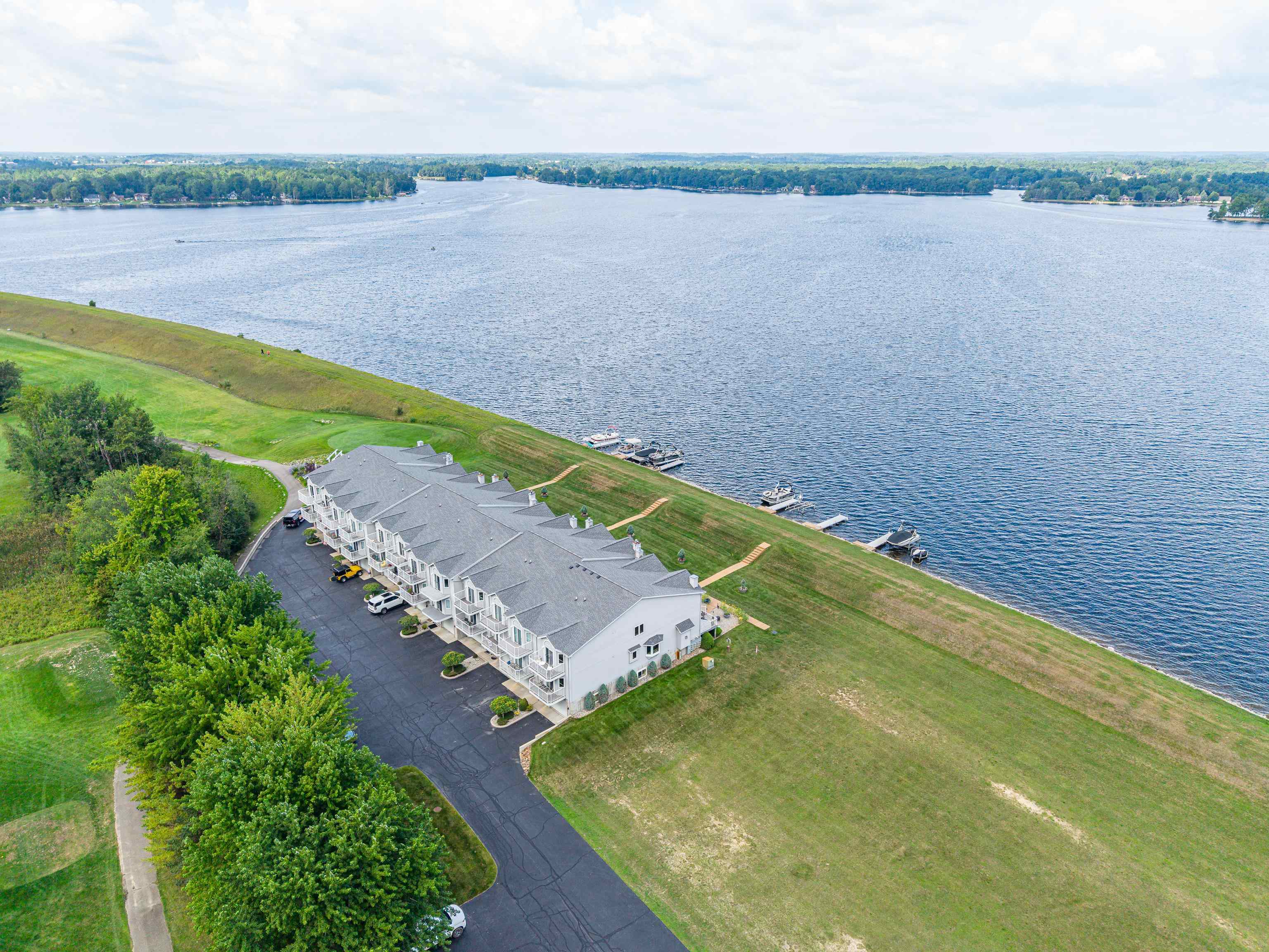 main property photo 64