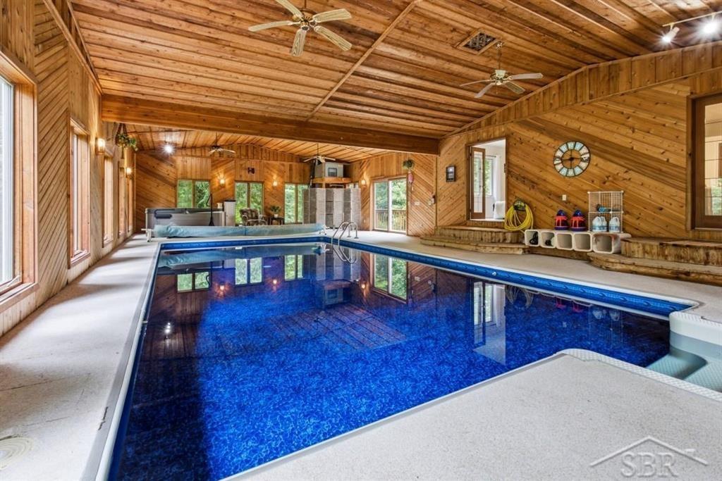 main property photo 32