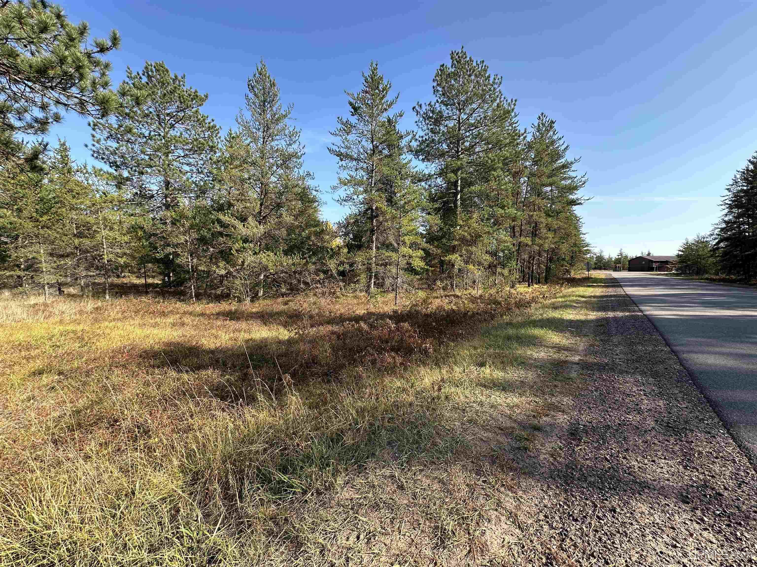 main property photo 8