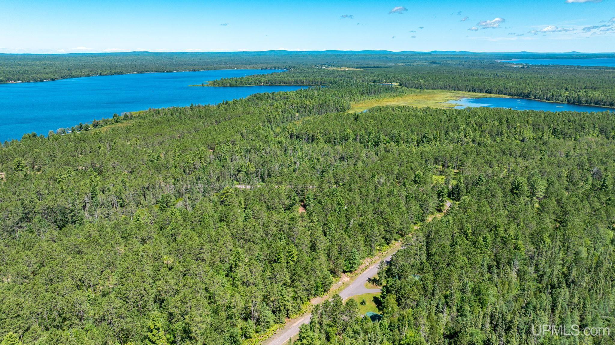 main property photo 18