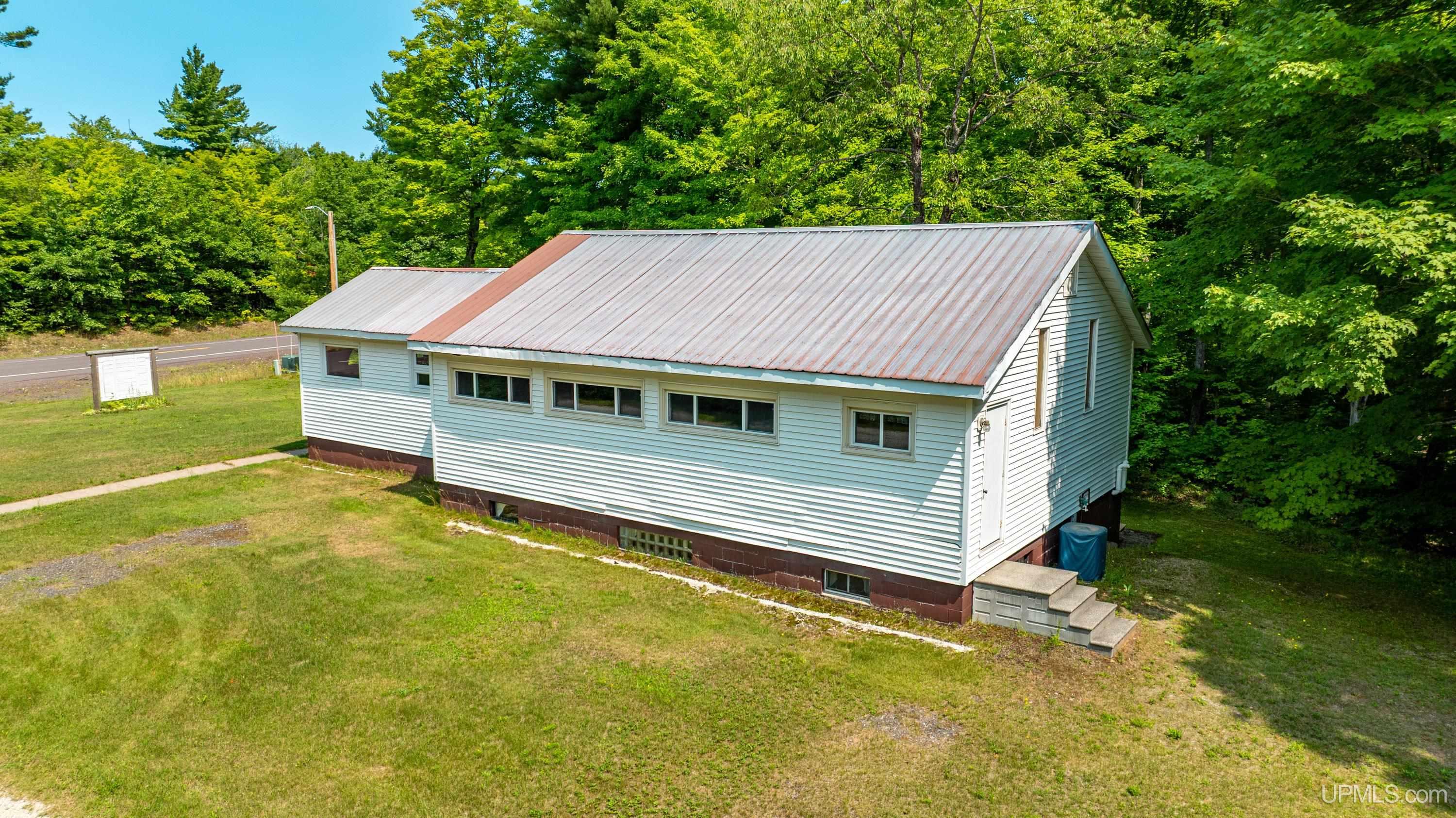 main property photo 54