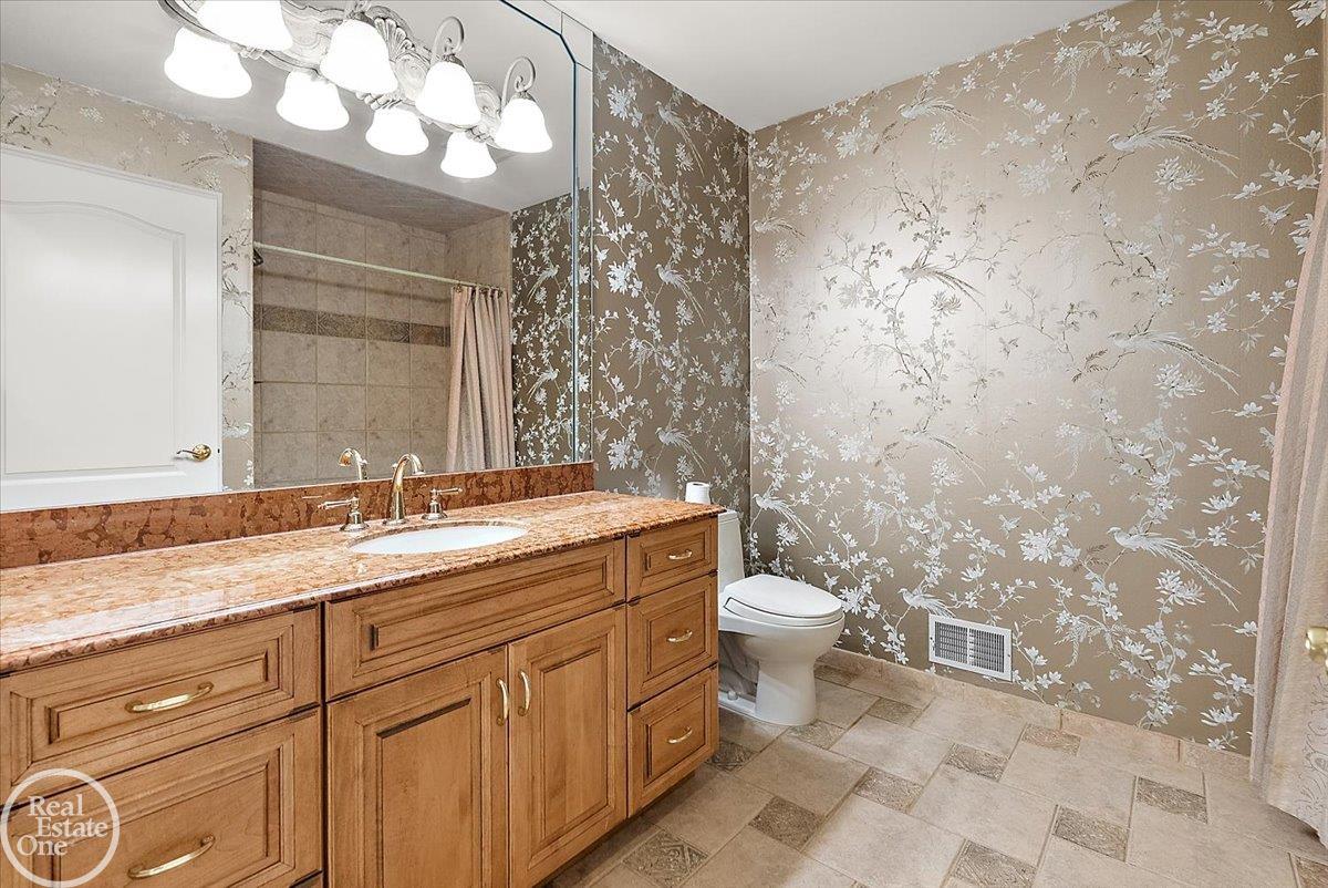 main property photo 60