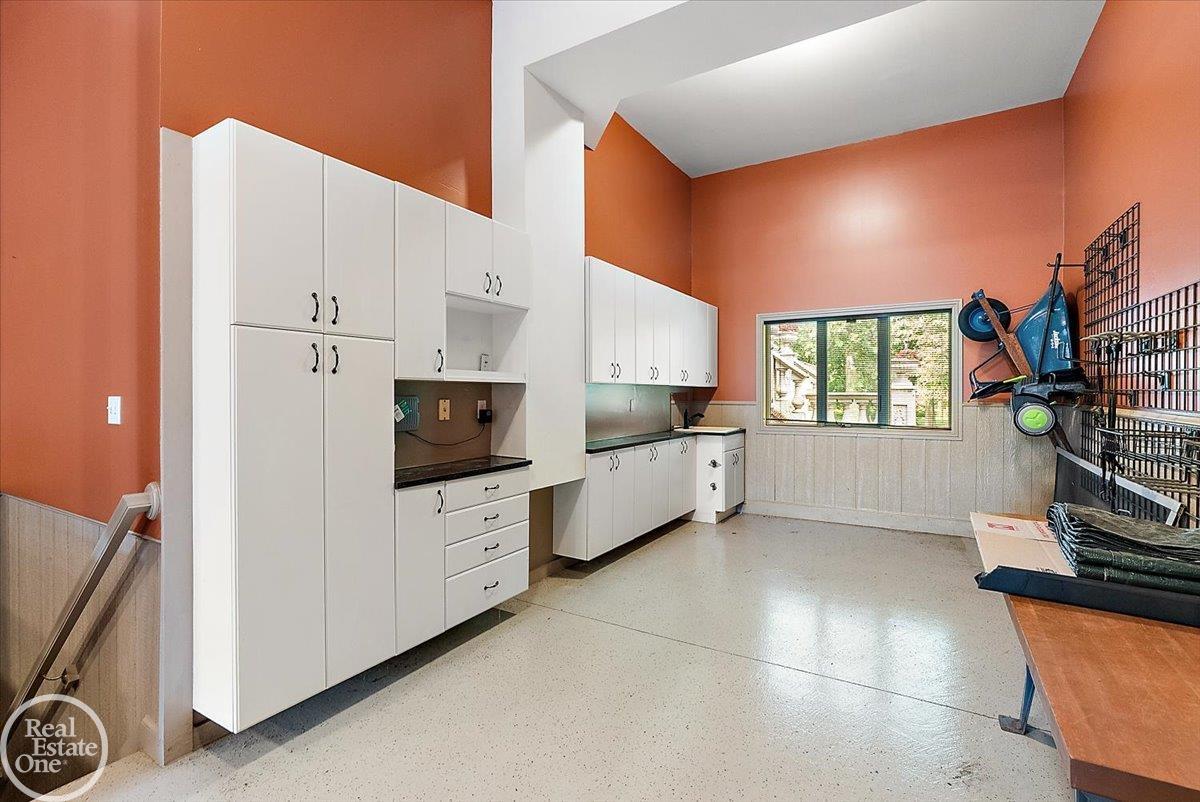 main property photo 67