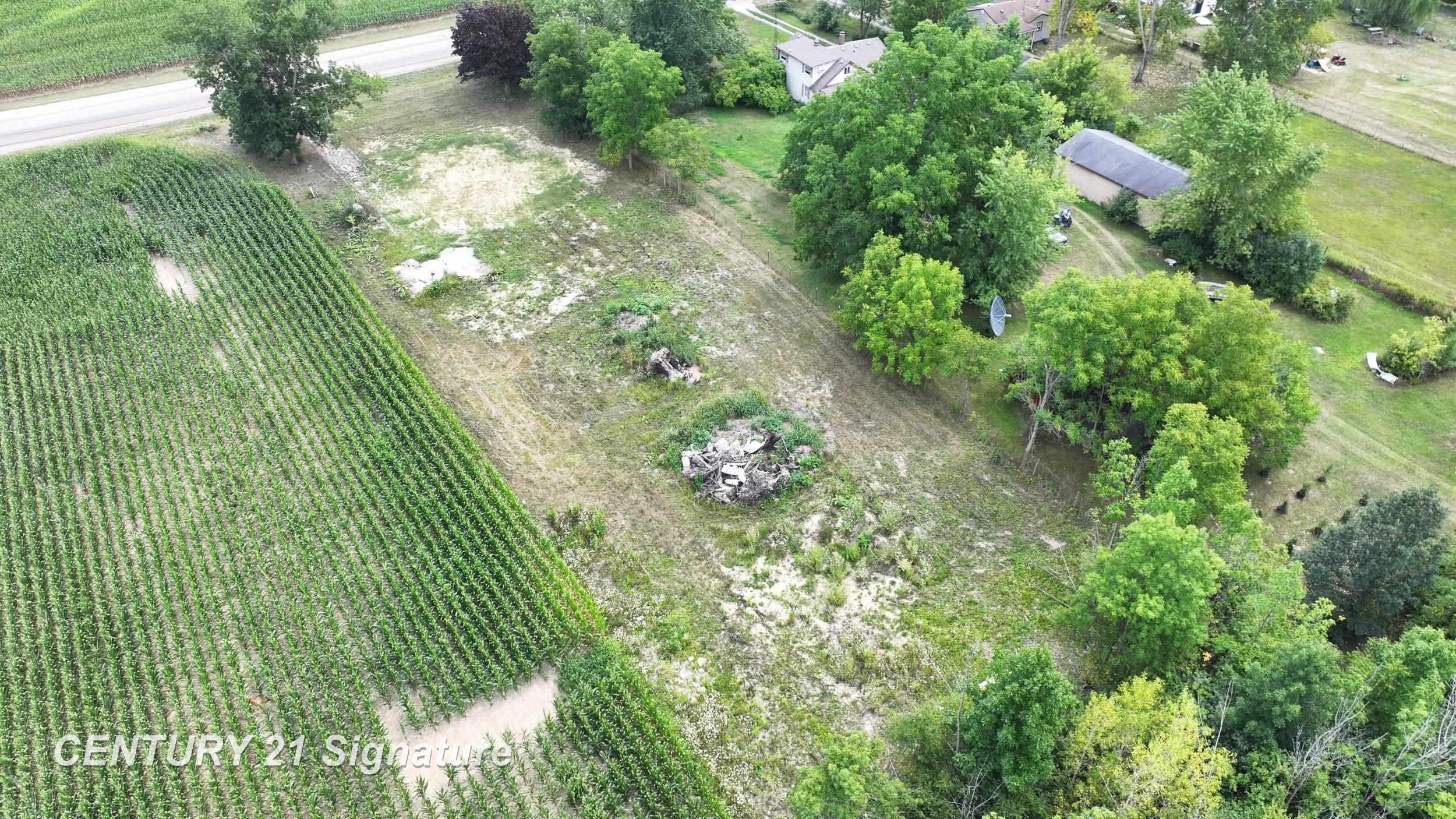 main property photo 12