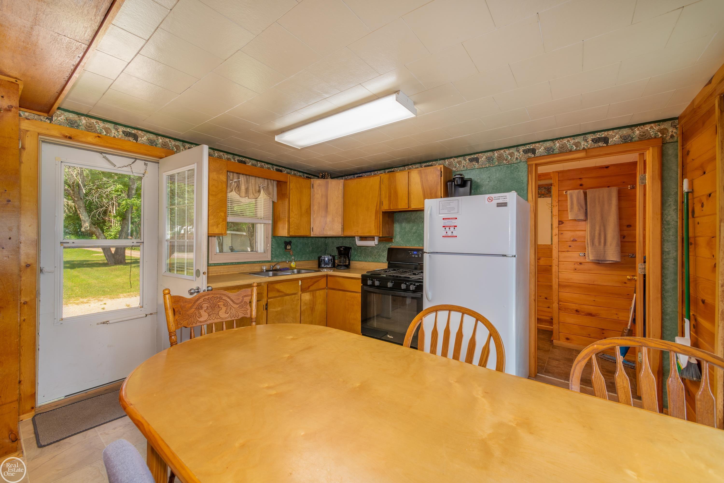 main property photo 53