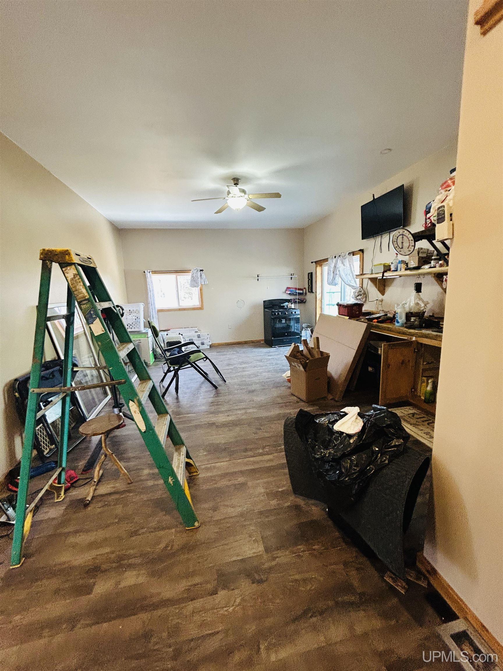 main property photo 56