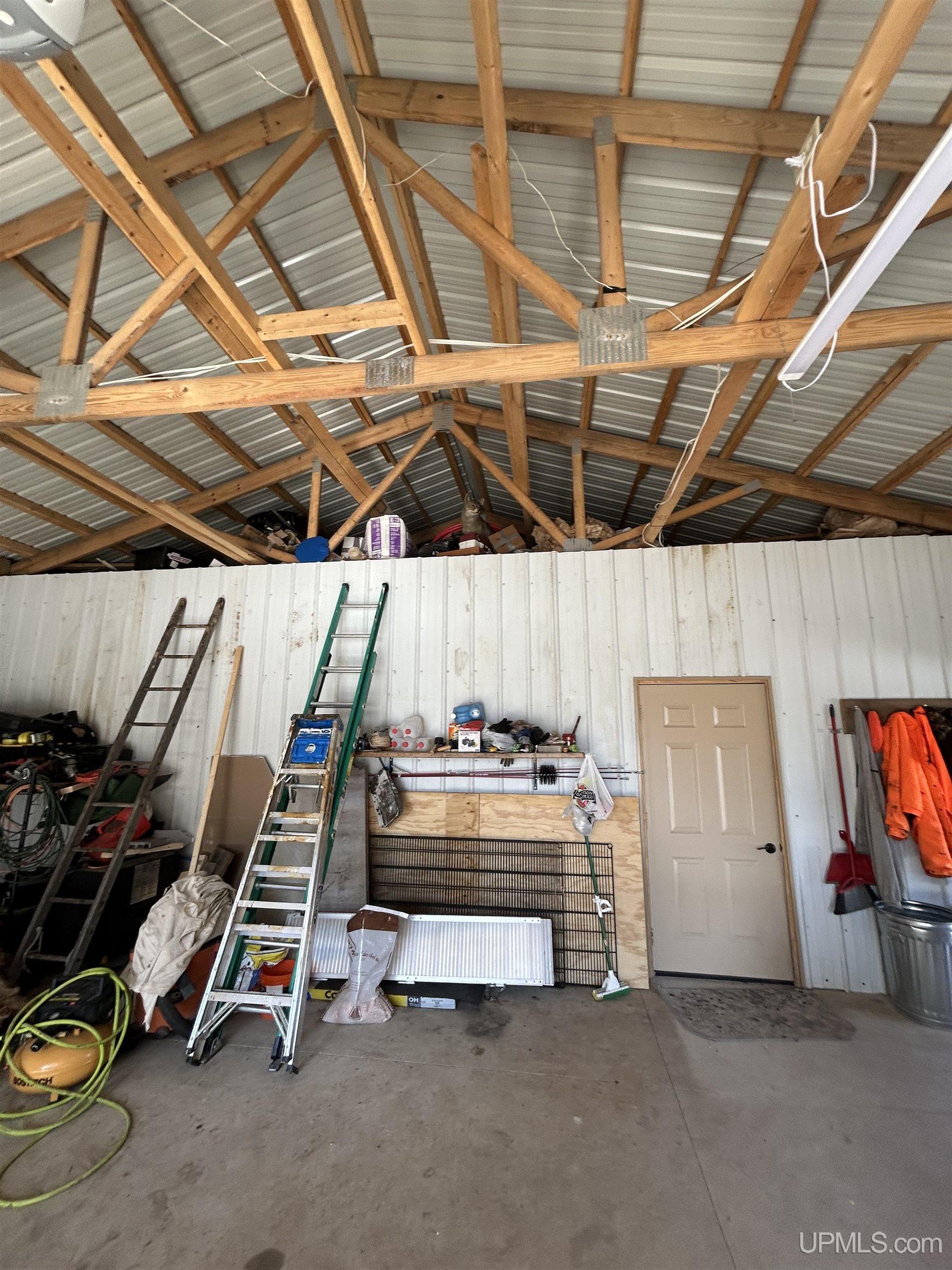 main property photo 59