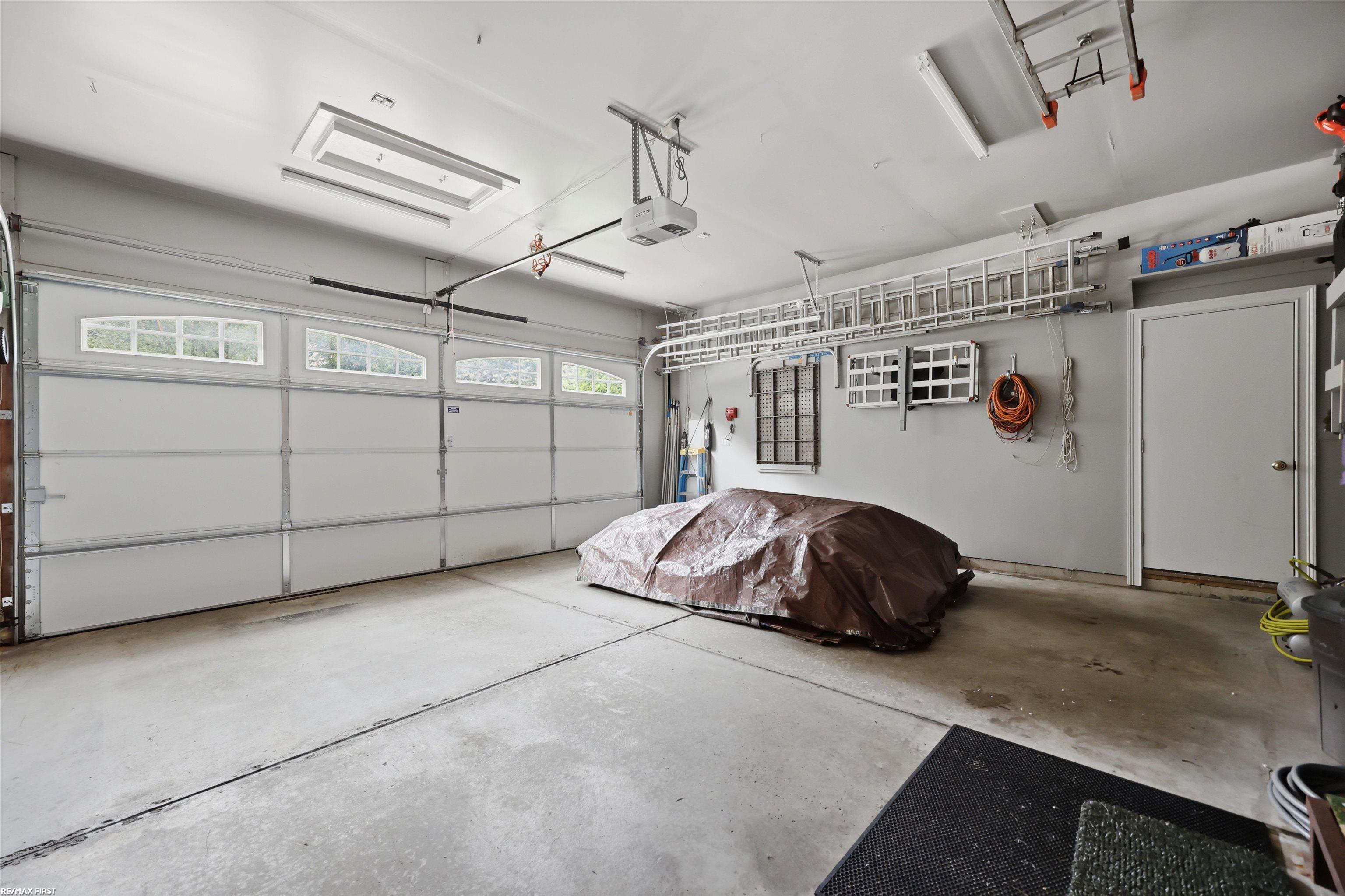 main property photo 65