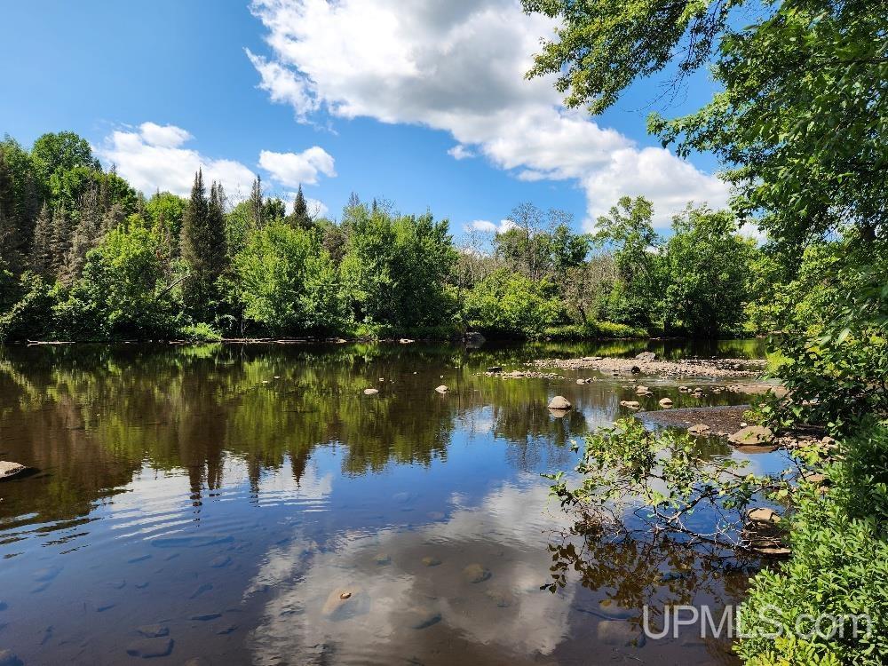 main property photo 50