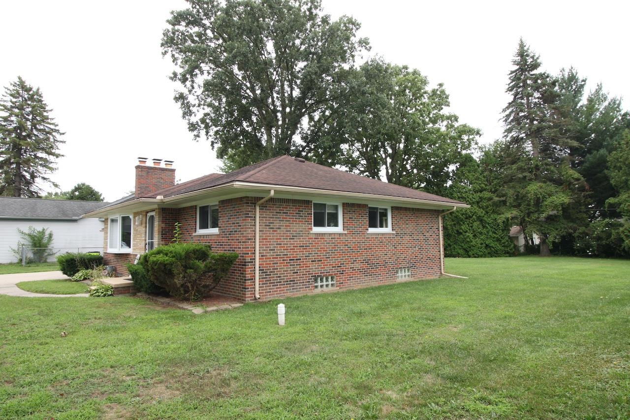 main property photo 63