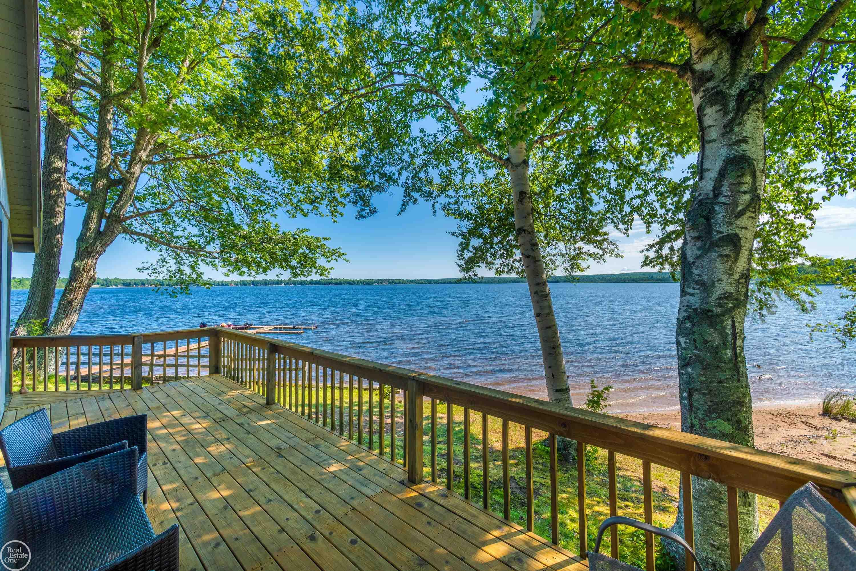 main property photo 0