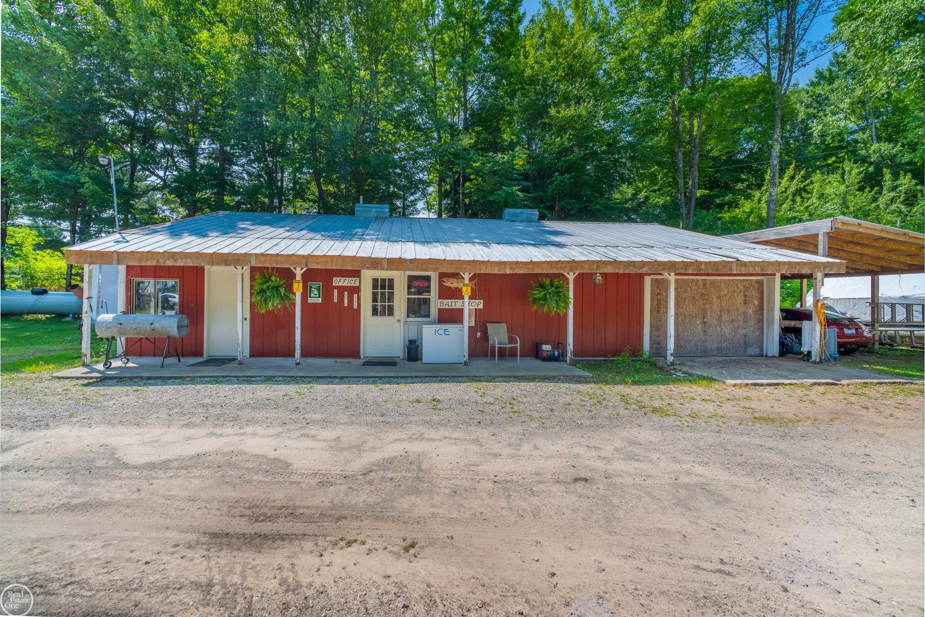 main property photo 66