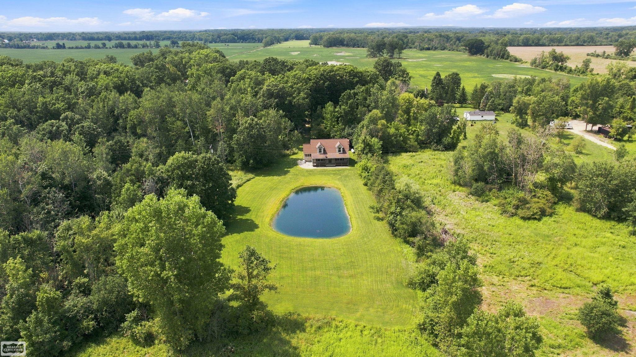 main property photo 50