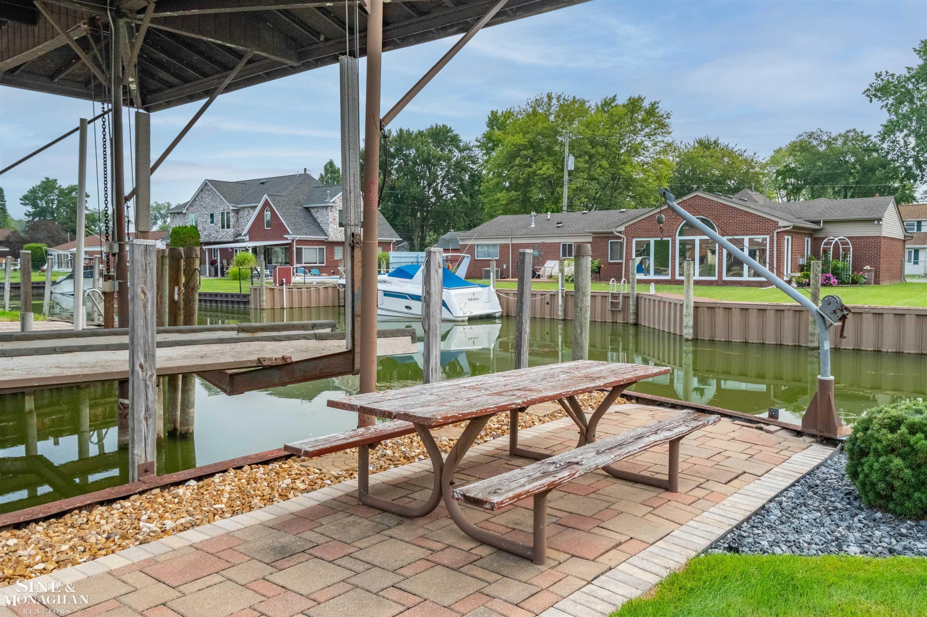 main property photo 48