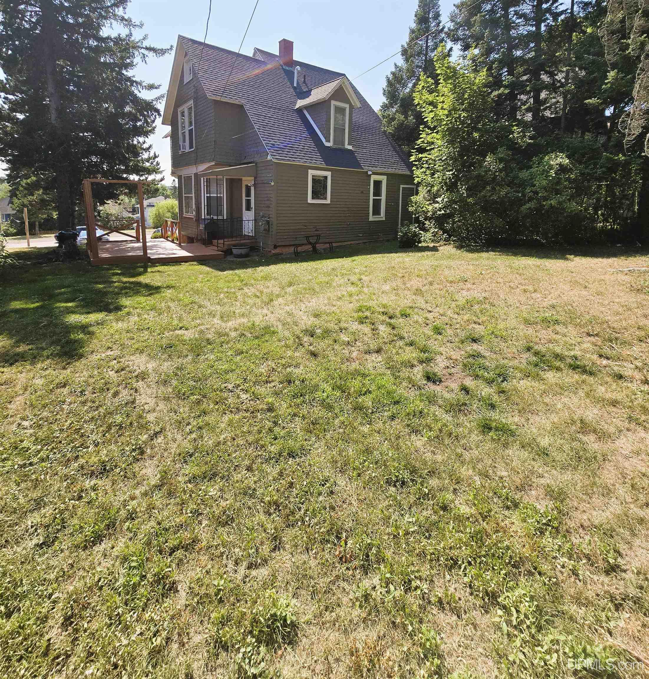 main property photo 39
