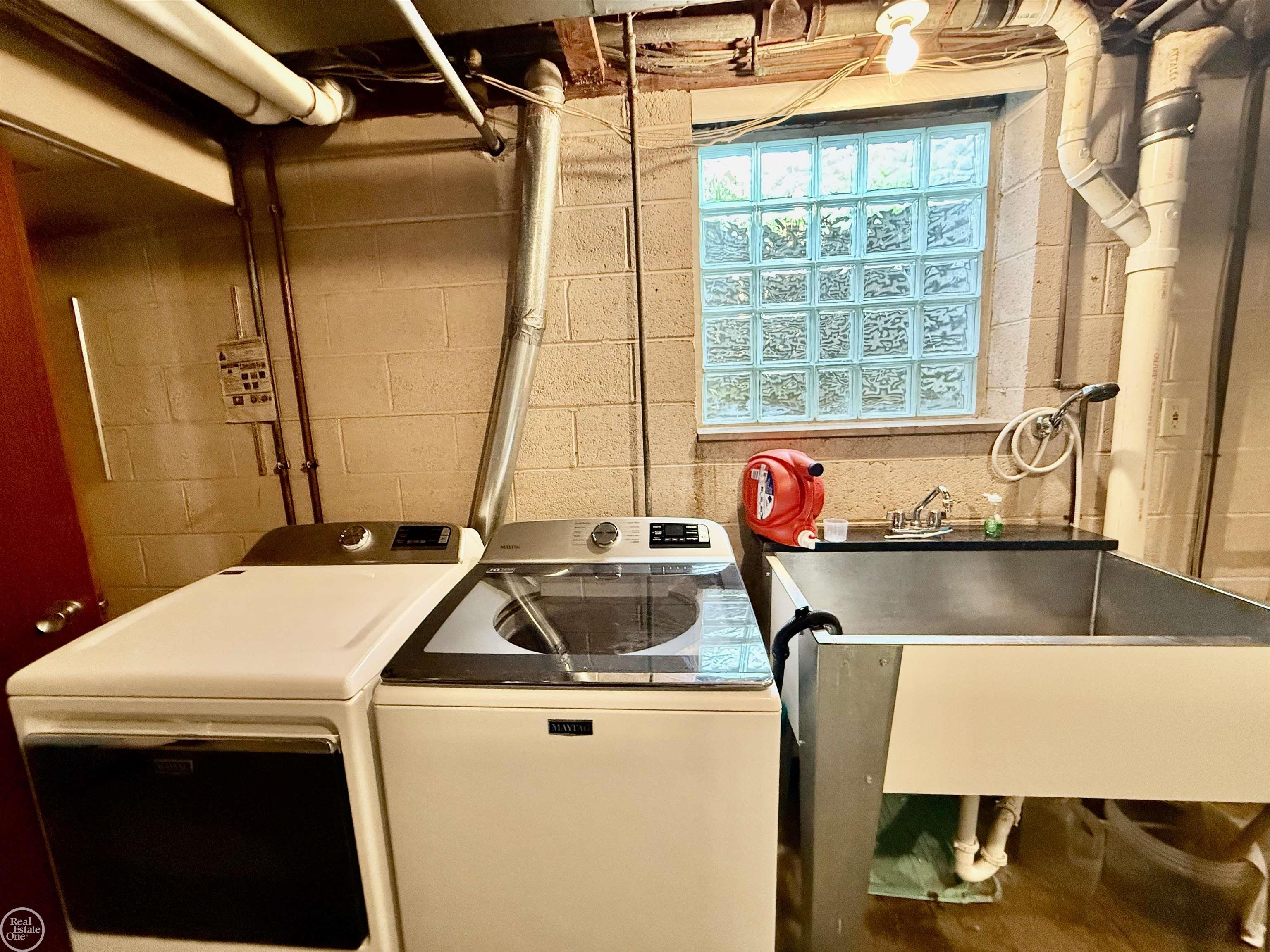 main property photo 60