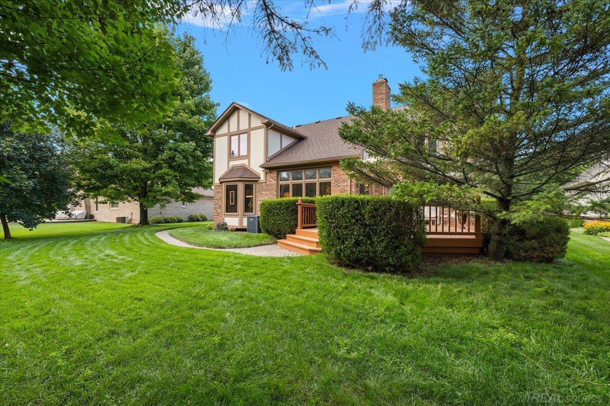 main property photo 13