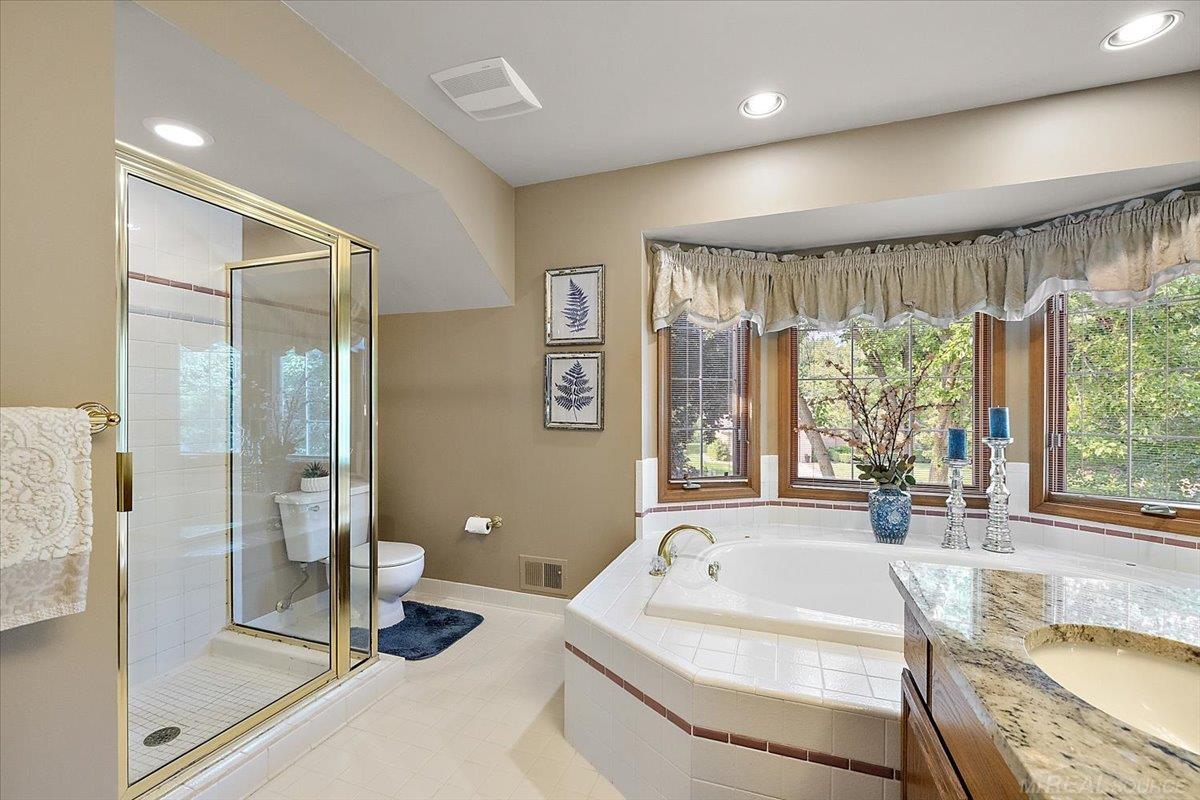 main property photo 58
