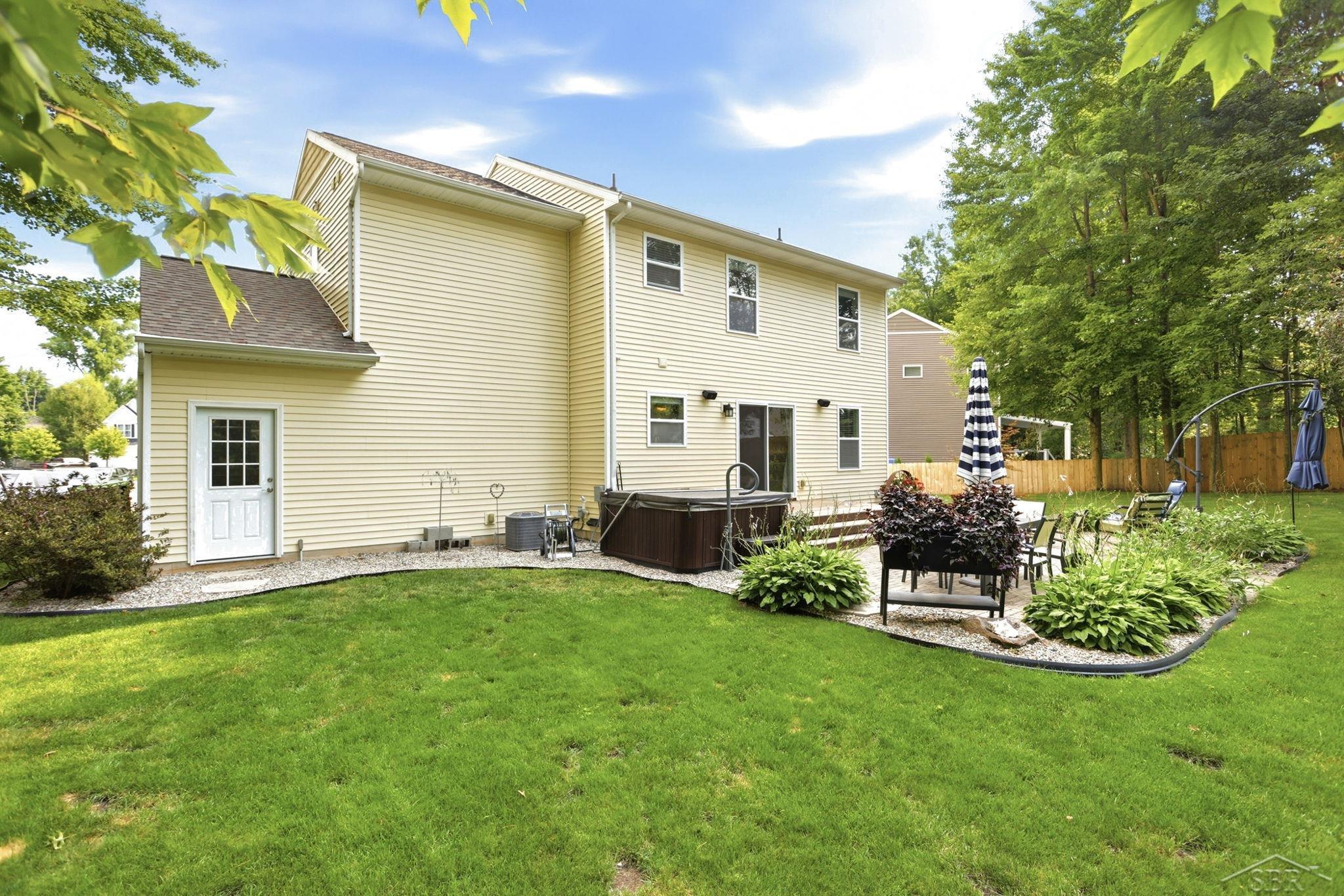 main property photo 39