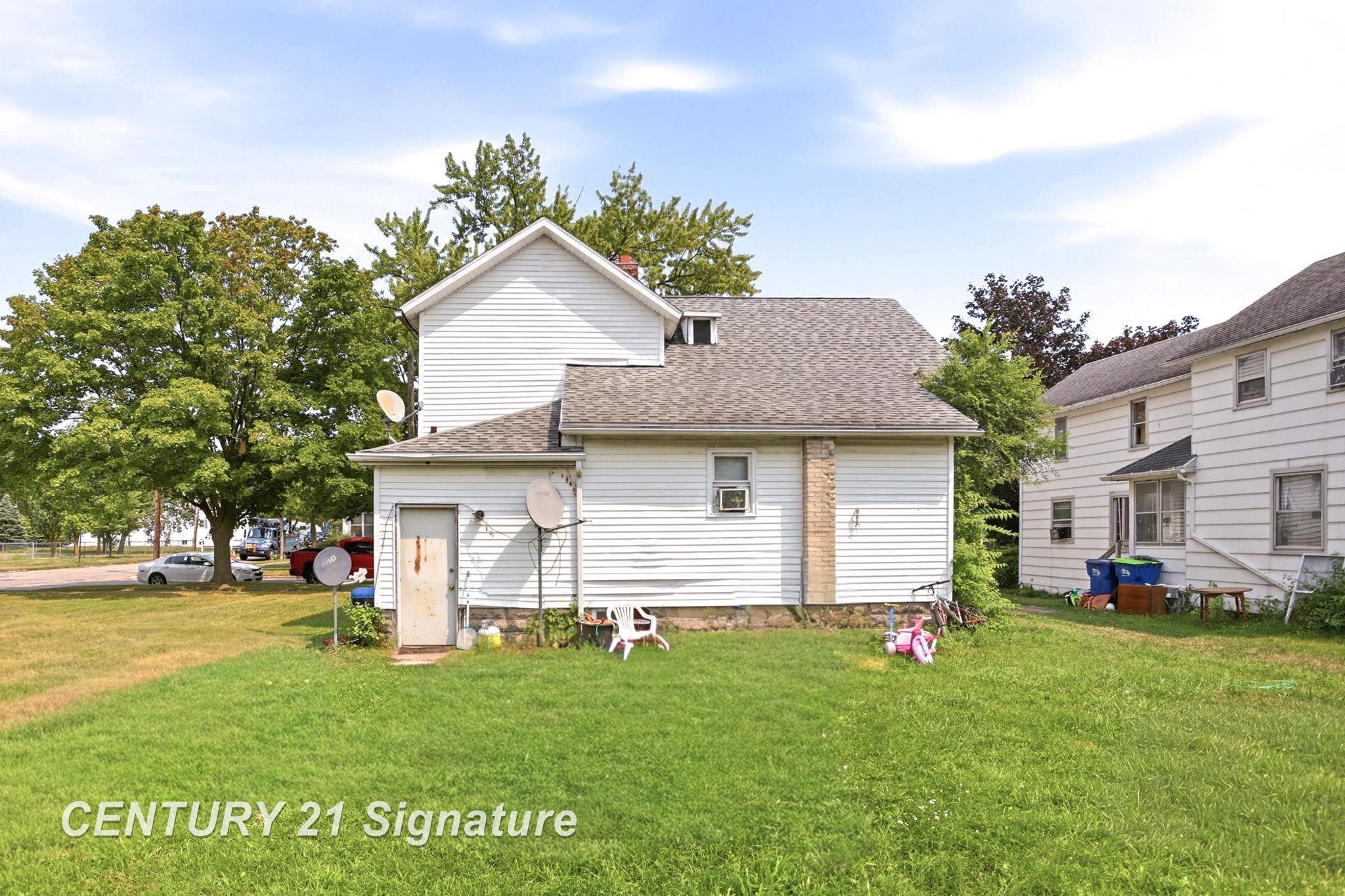 main property photo 26