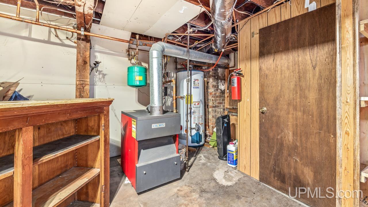 main property photo 35