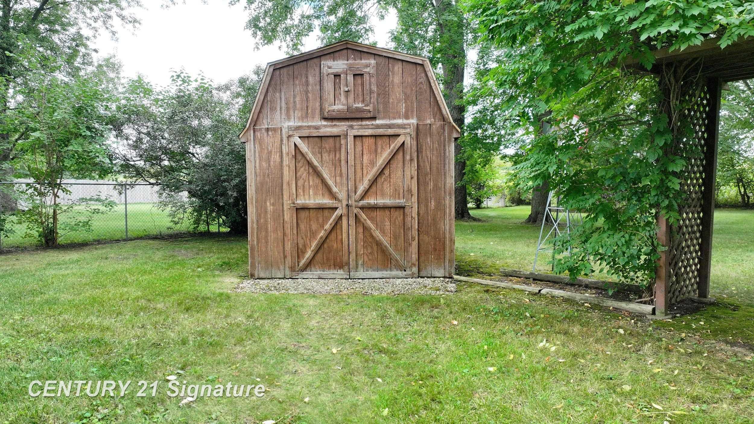 main property photo 58
