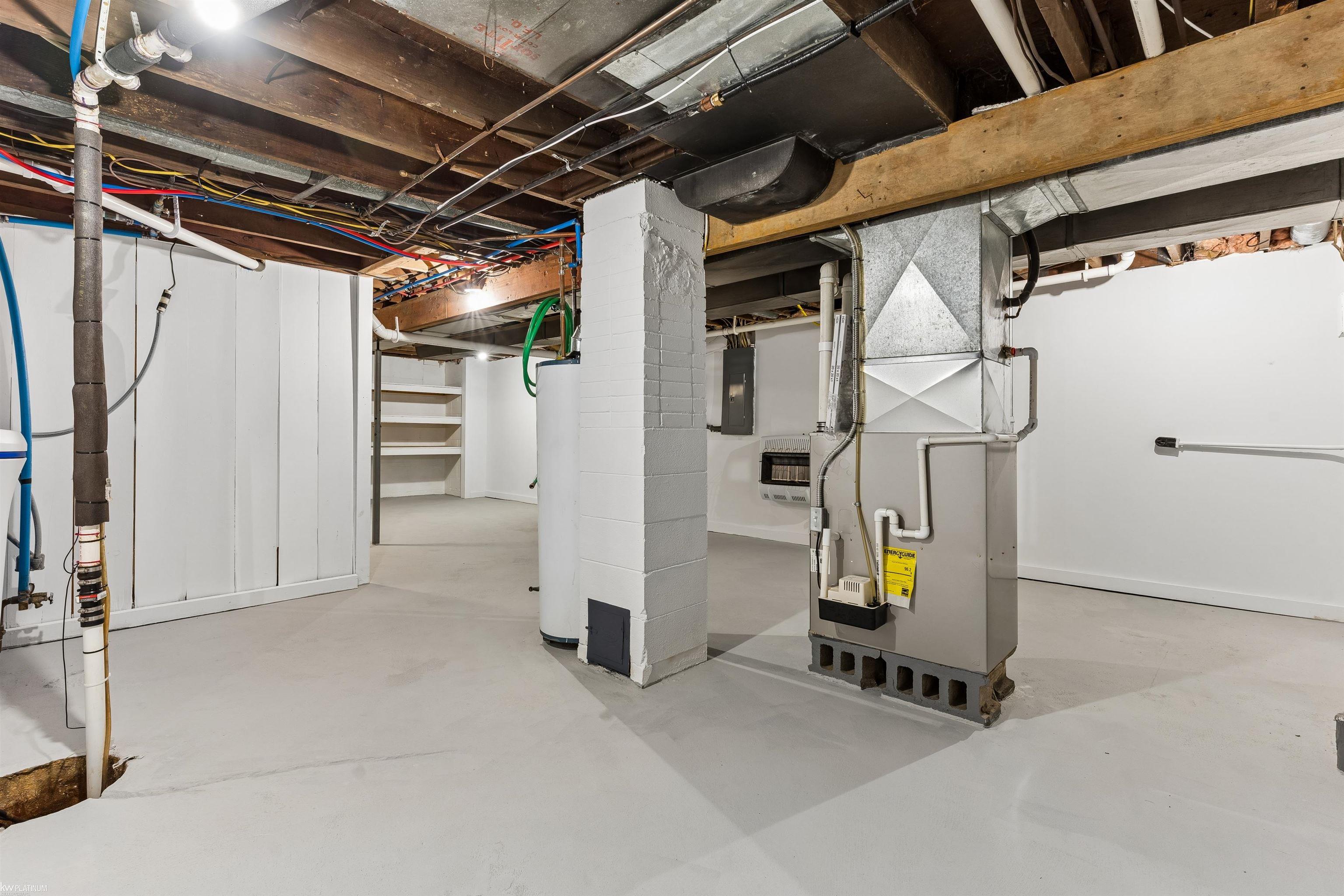 main property photo 27