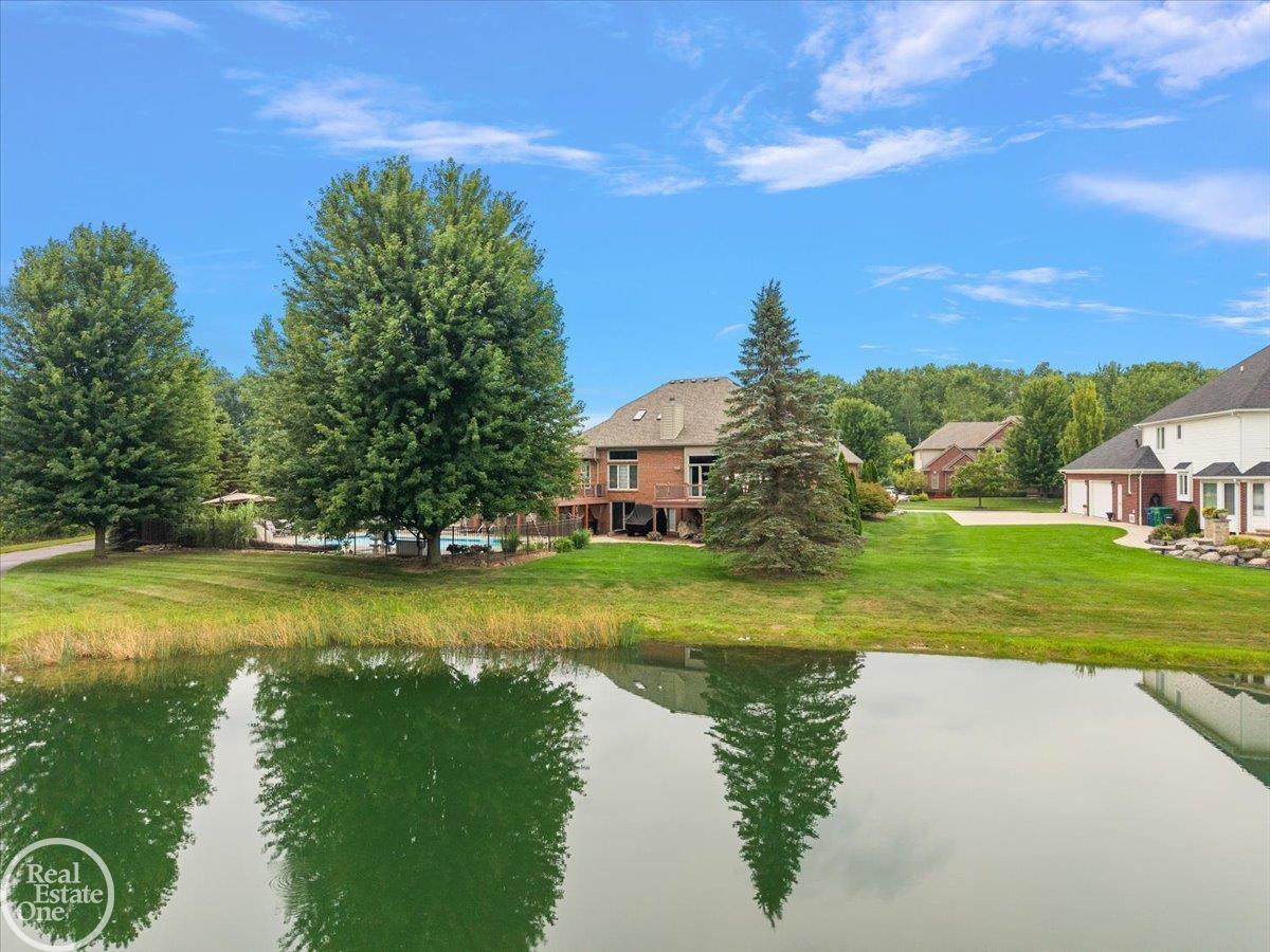 main property photo 12