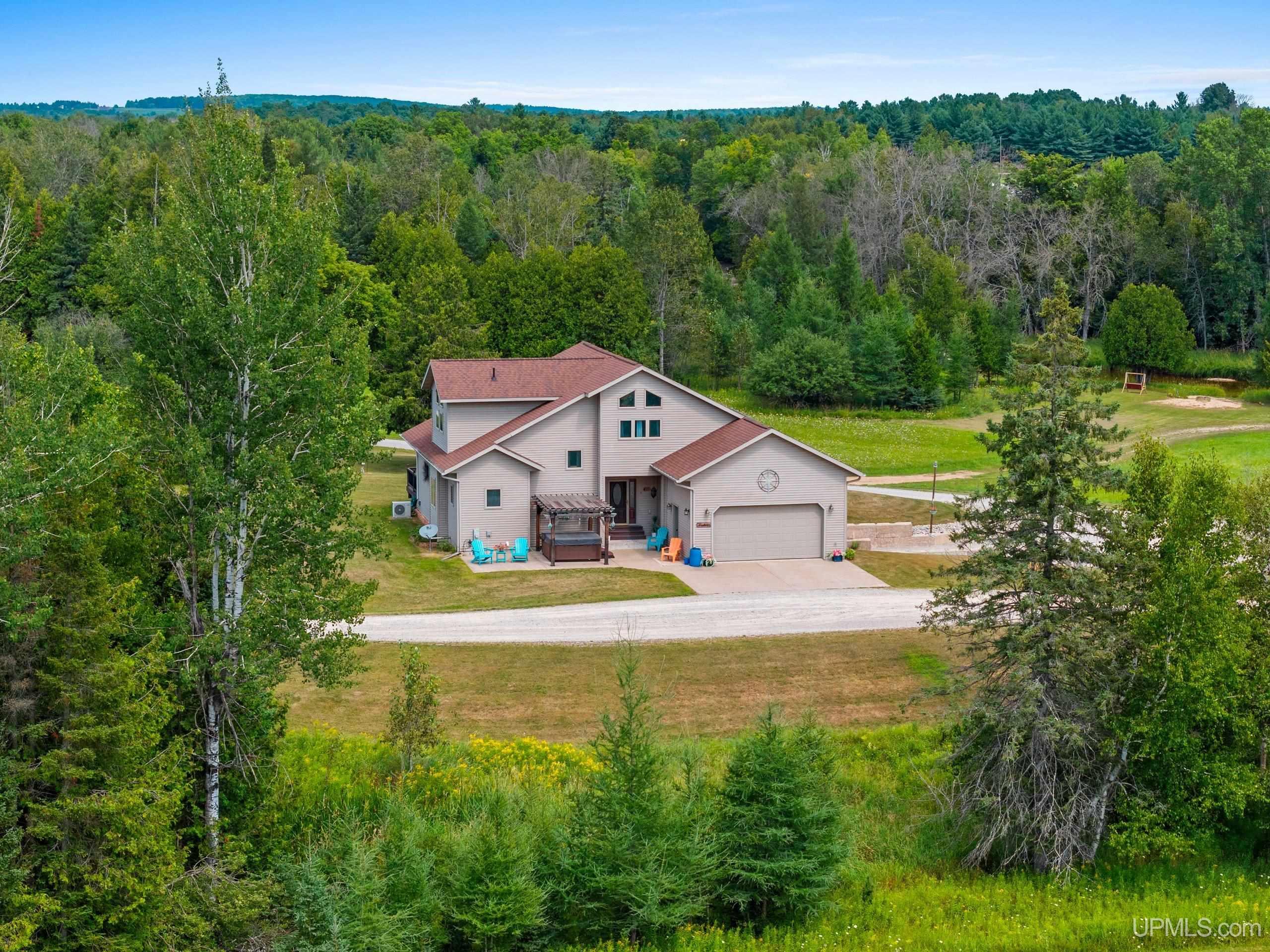 main property photo 79