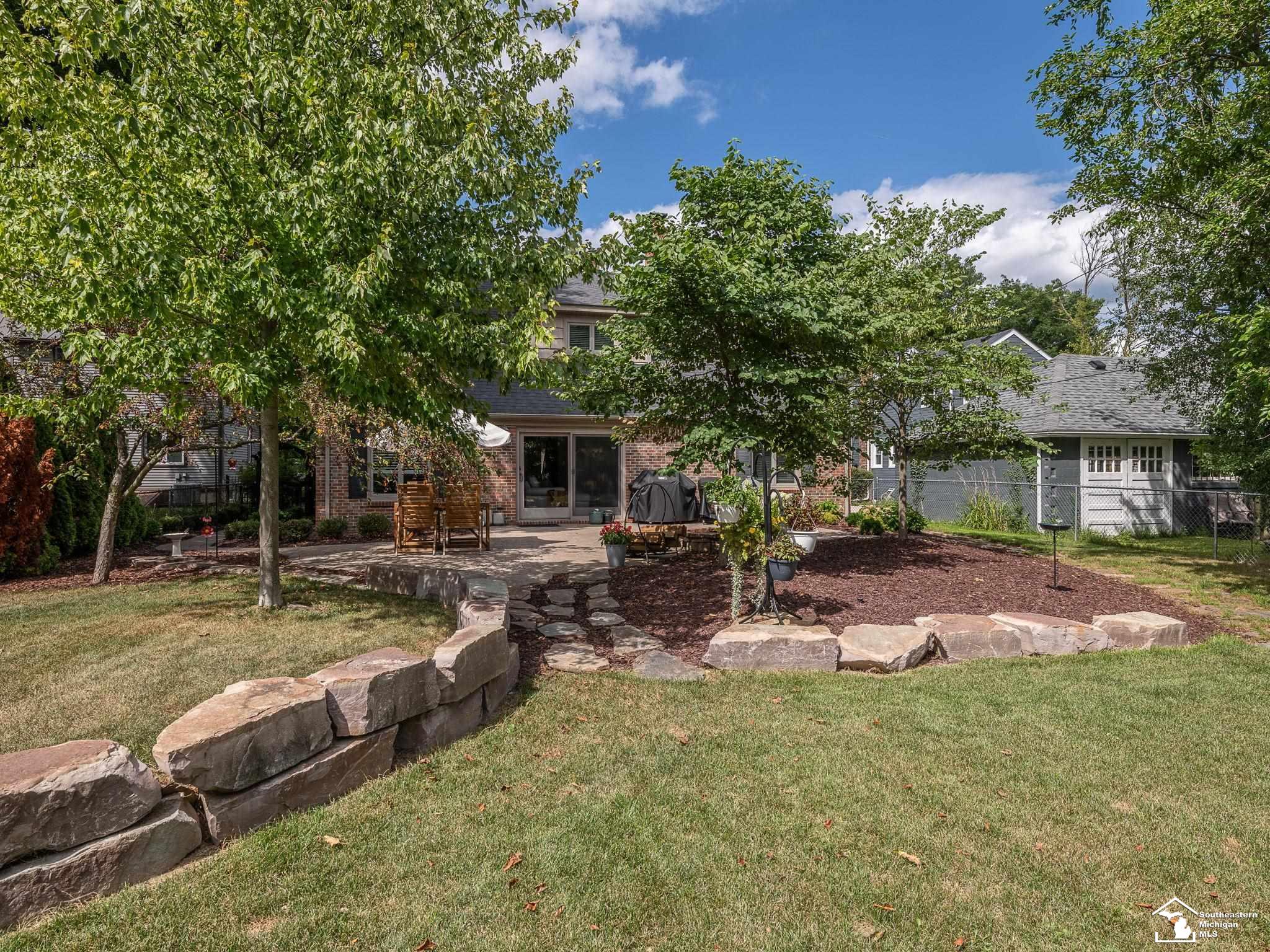 main property photo 44