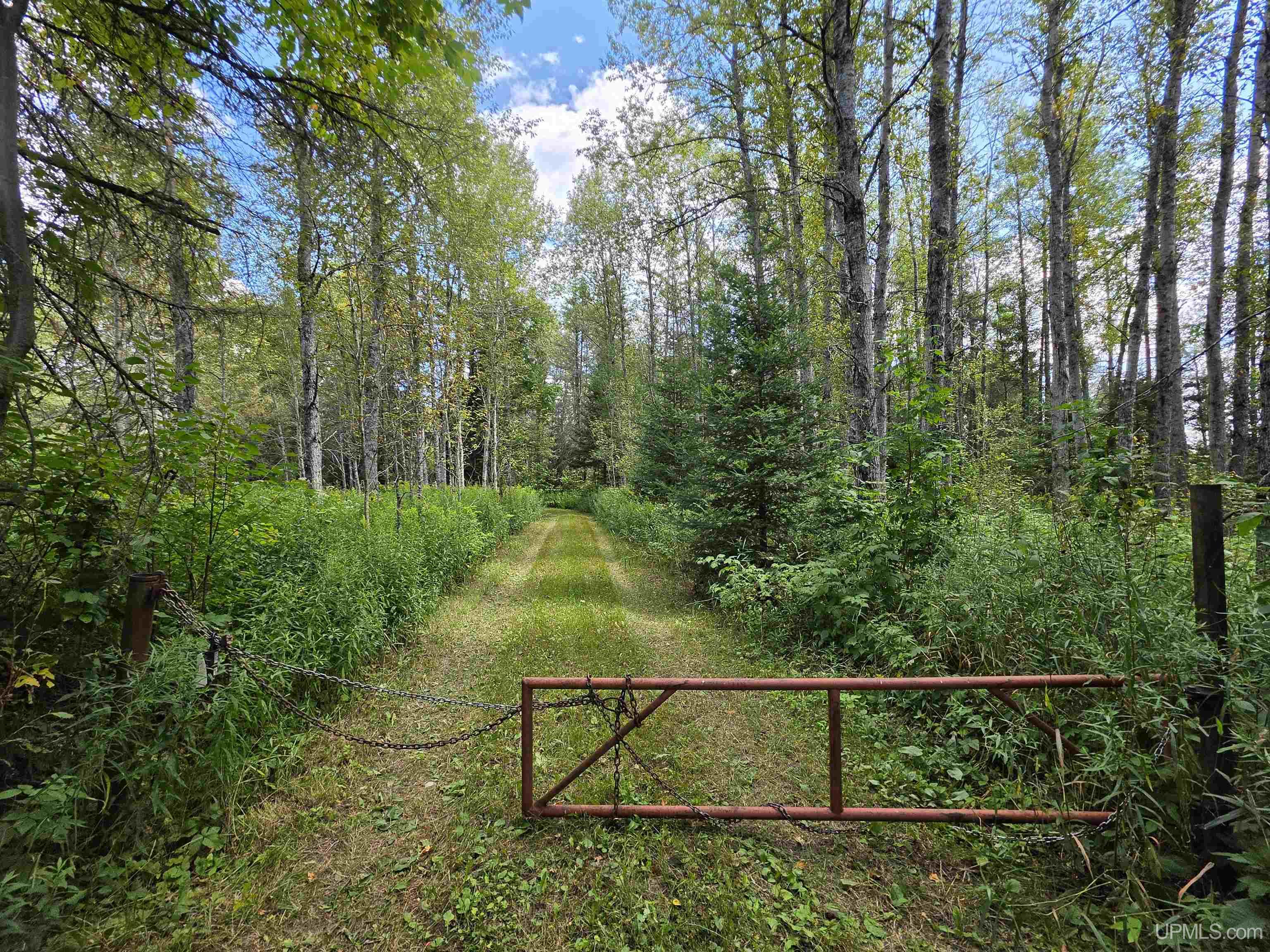 main property photo 21