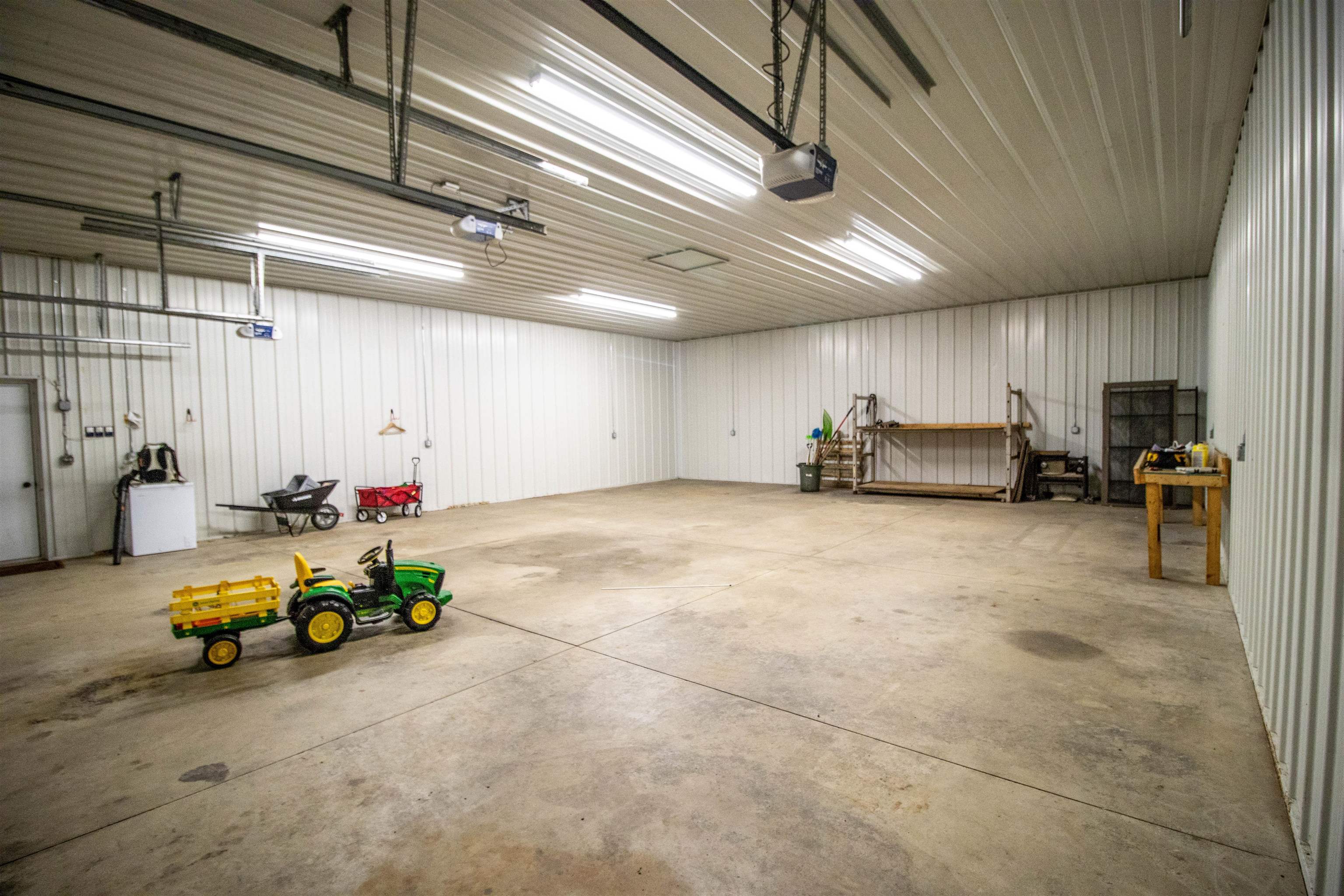 main property photo 68
