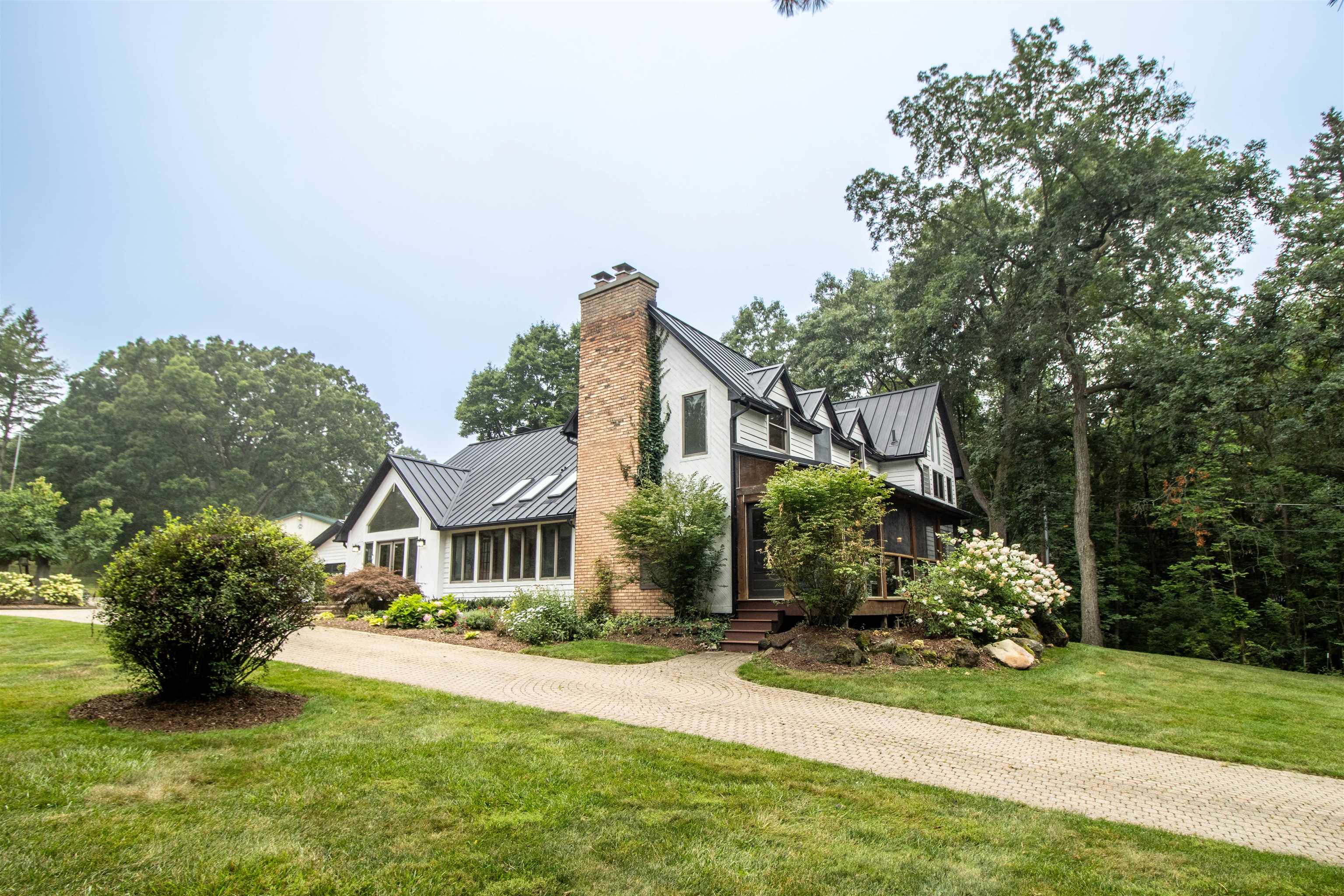 main property photo 78