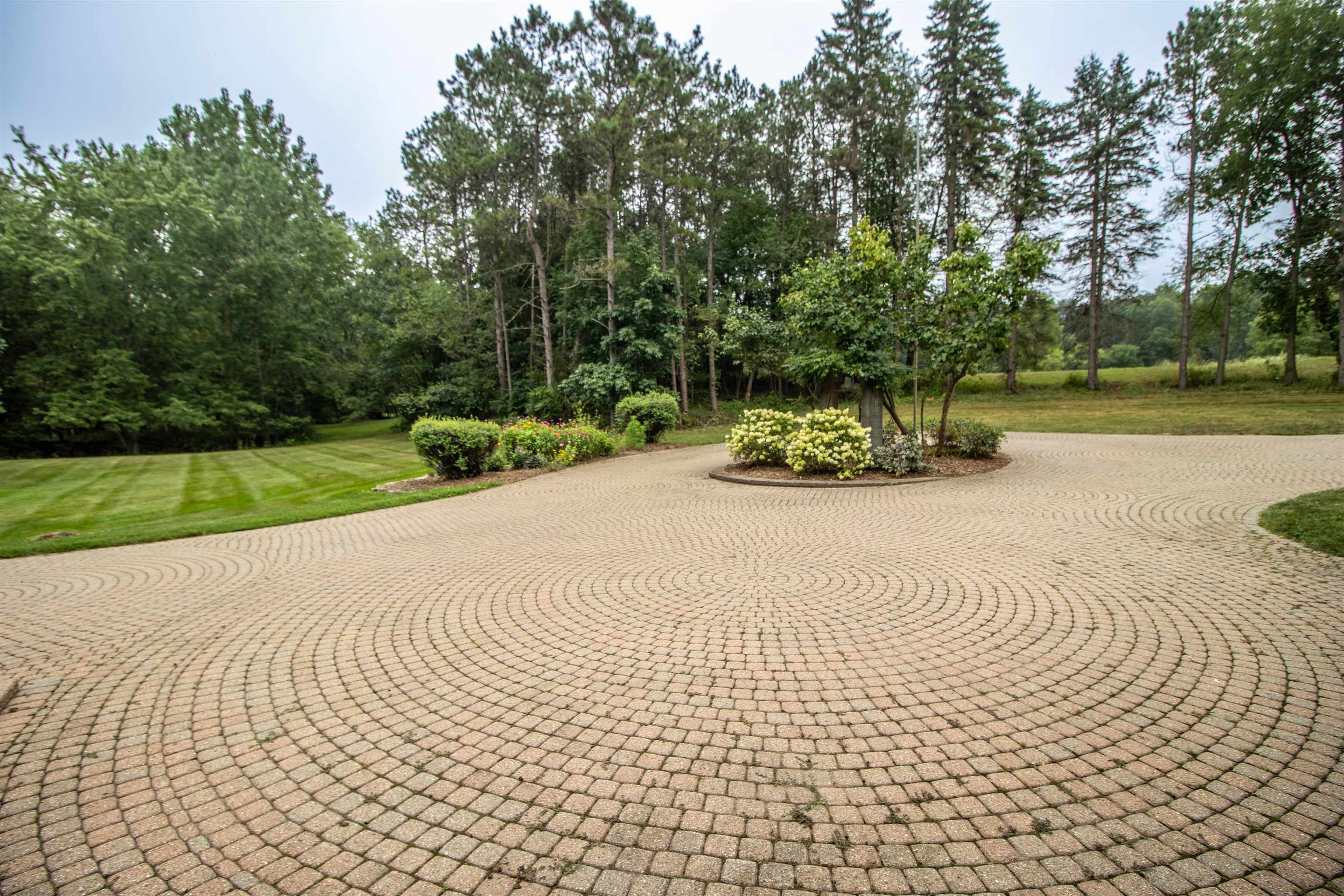 main property photo 82