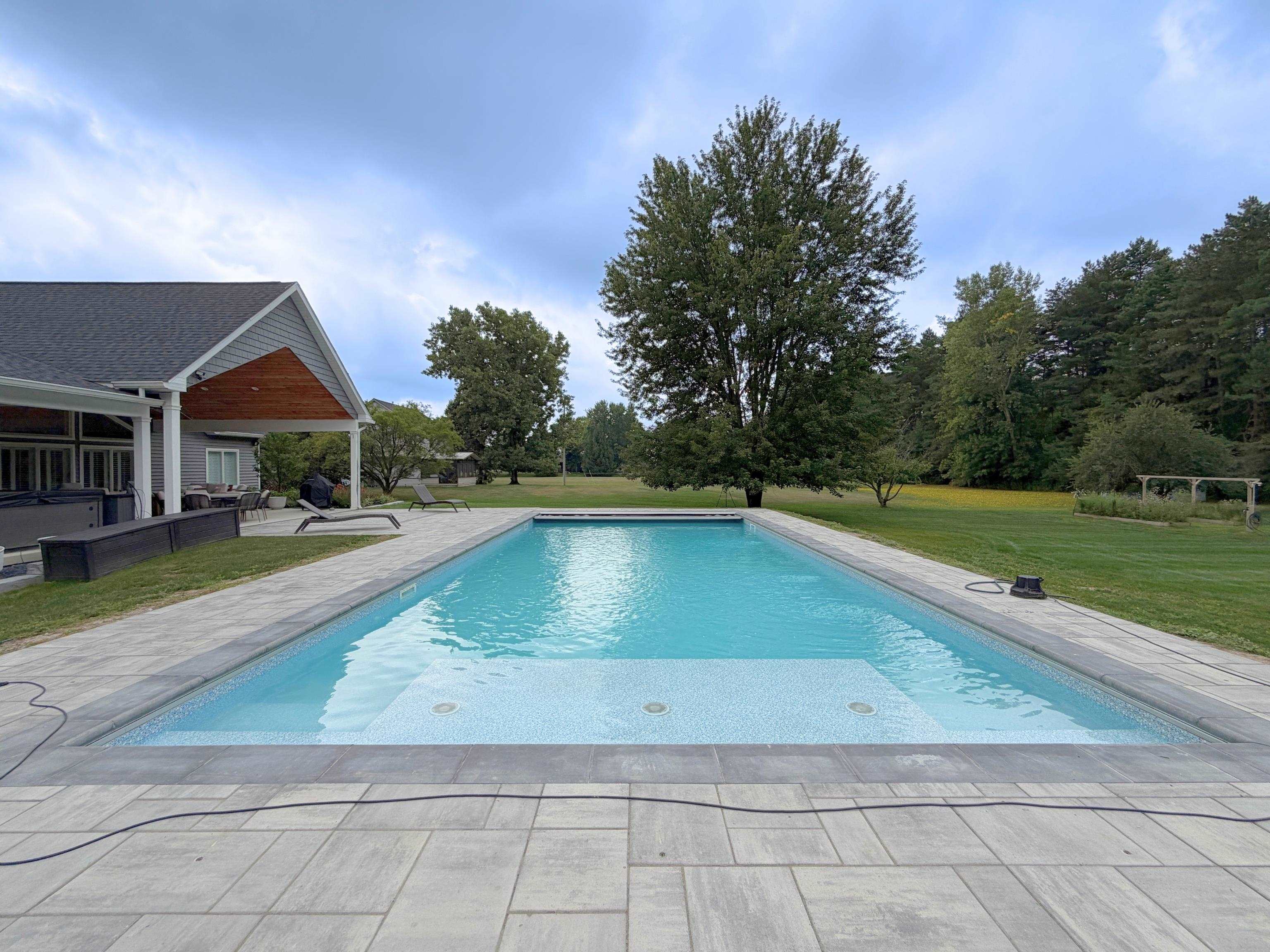 main property photo 83