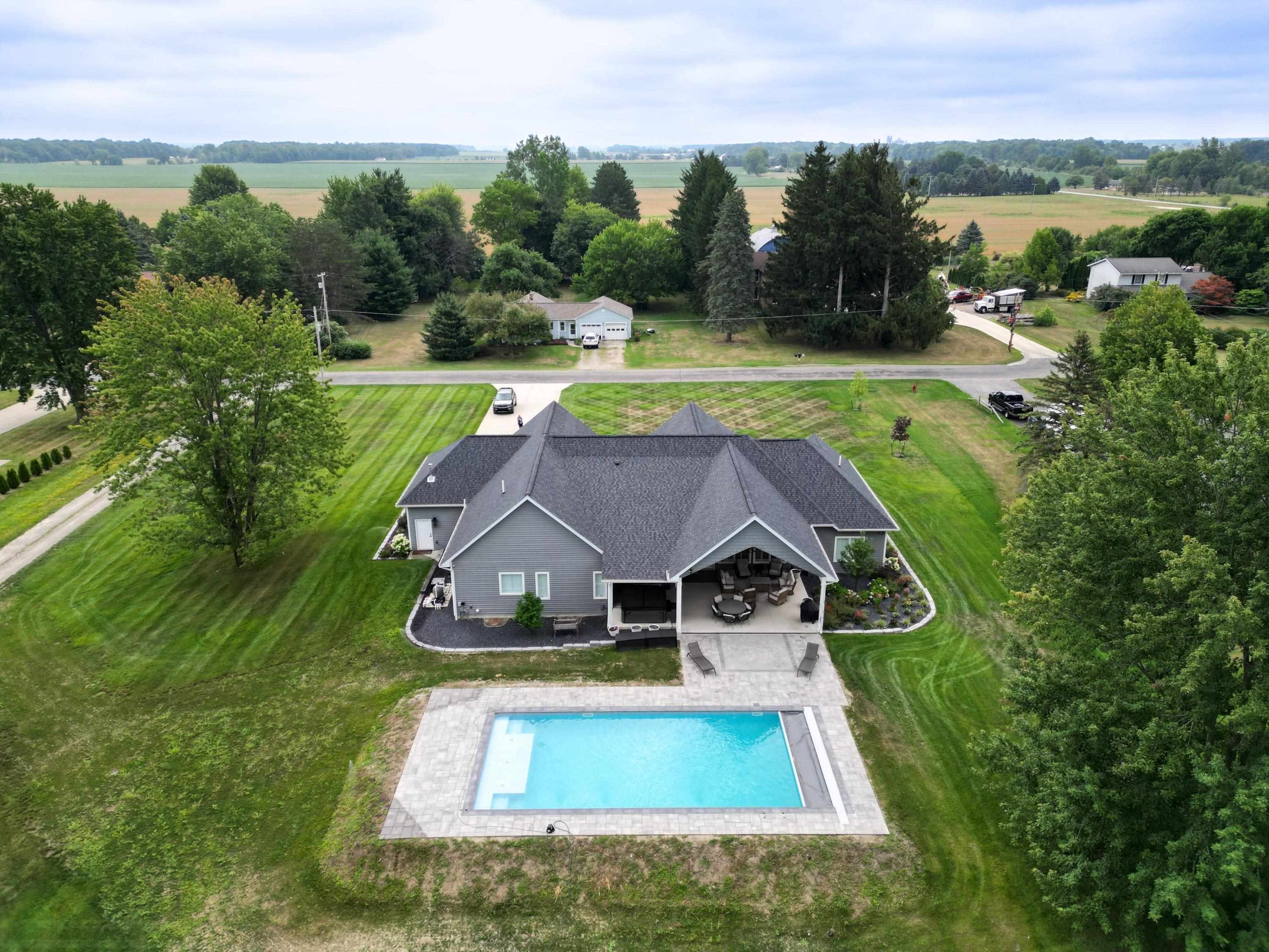 main property photo 87