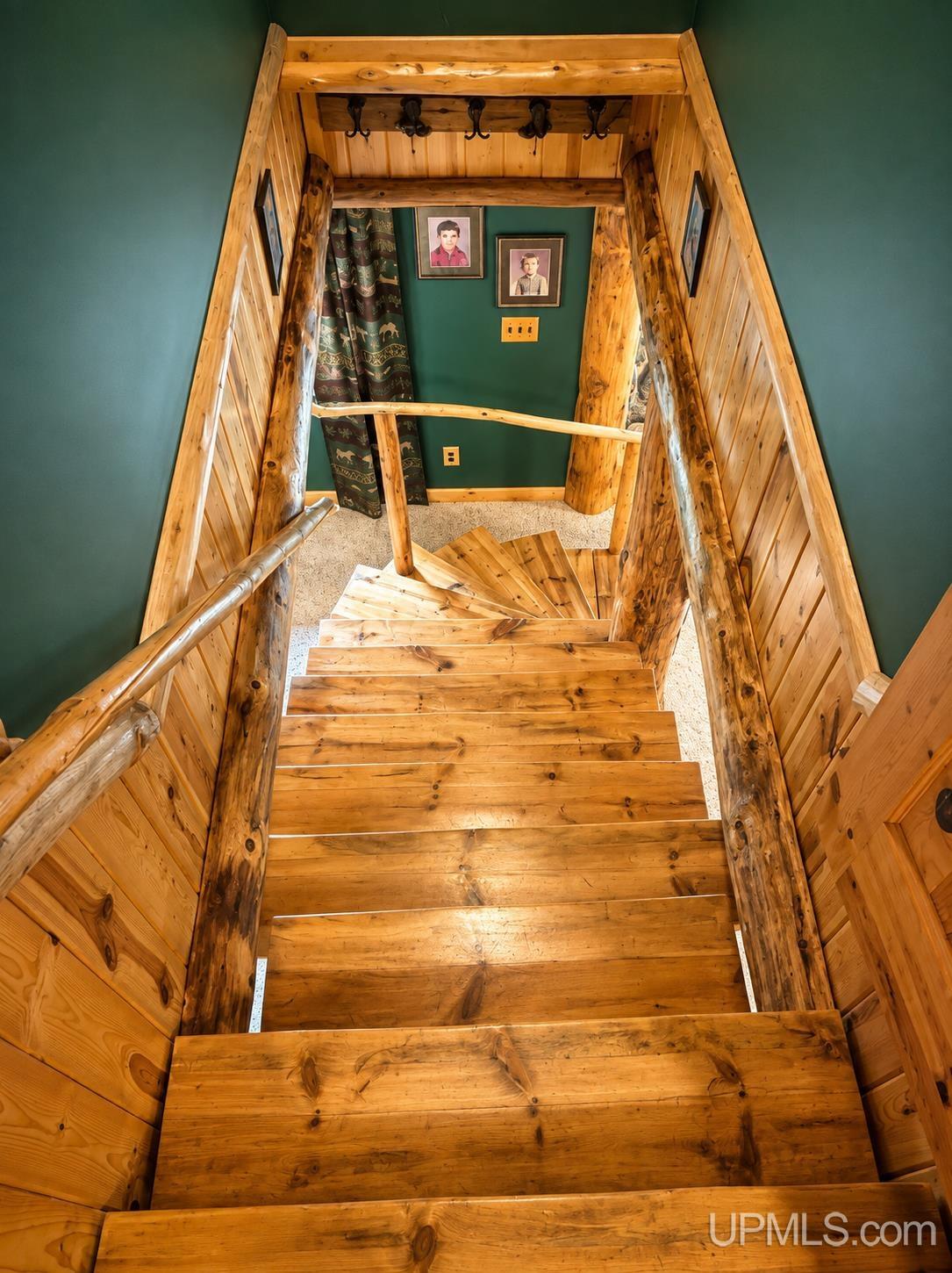 main property photo 40