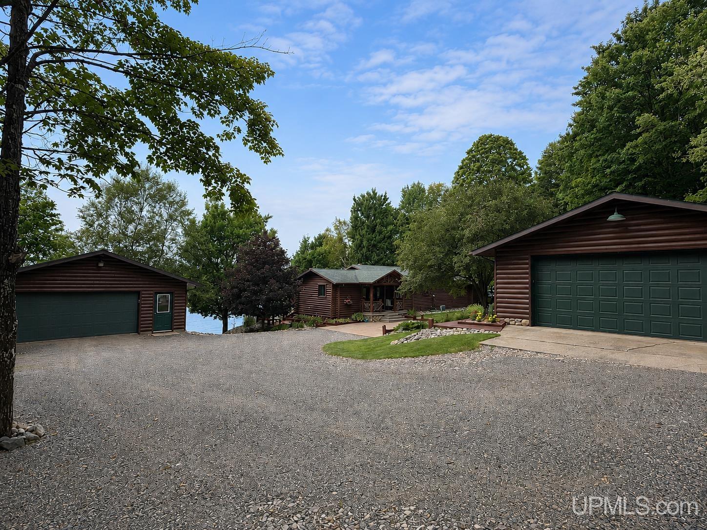 main property photo 58