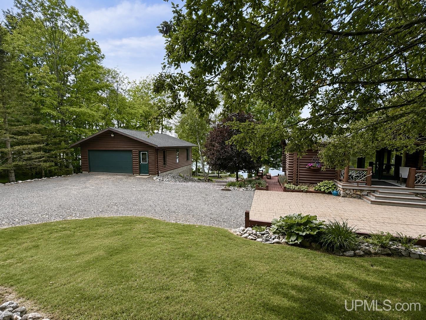 main property photo 60